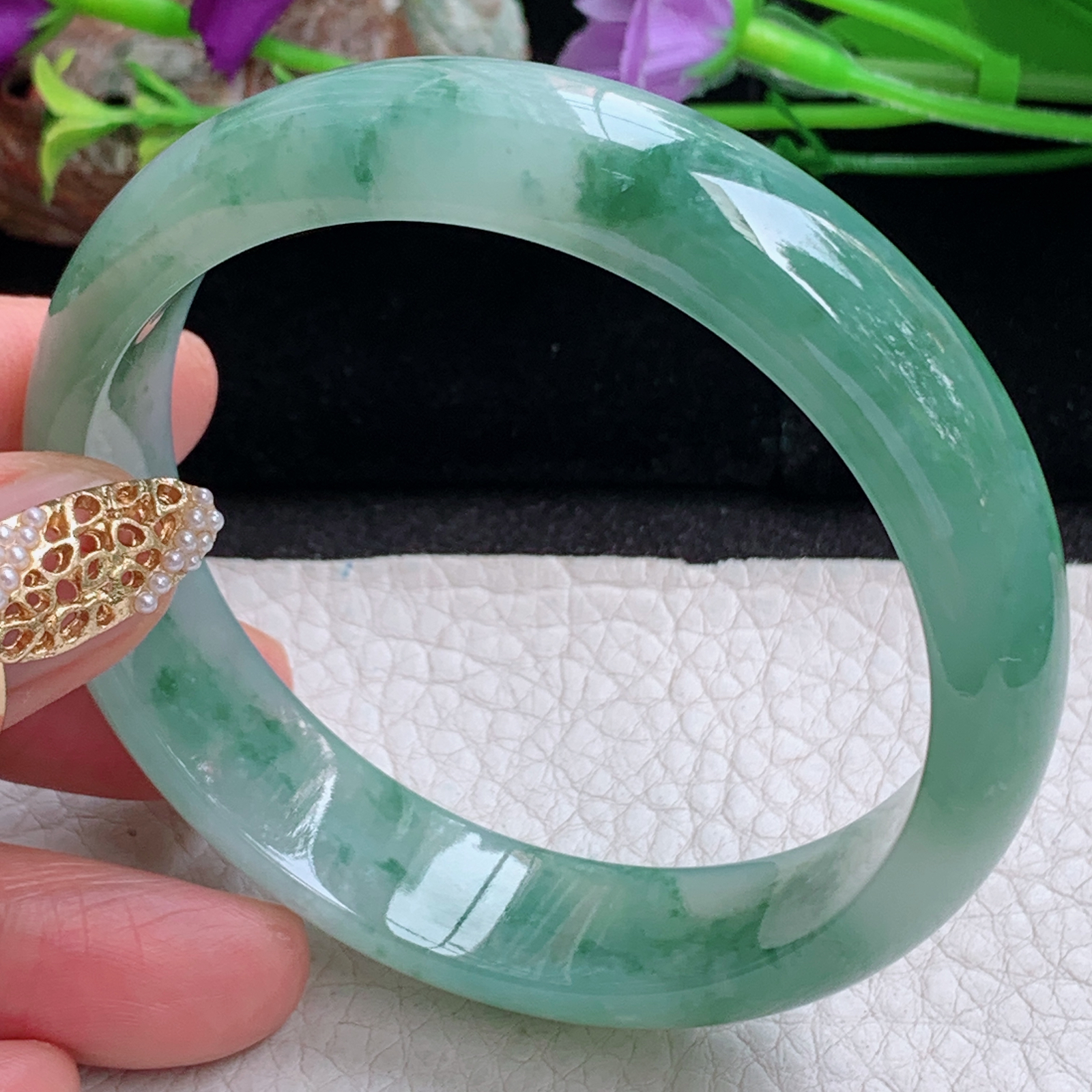 js实拍58*14.3*7平安镯 天然缅甸翡翠a货手镯冰飘花正圈玉镯子