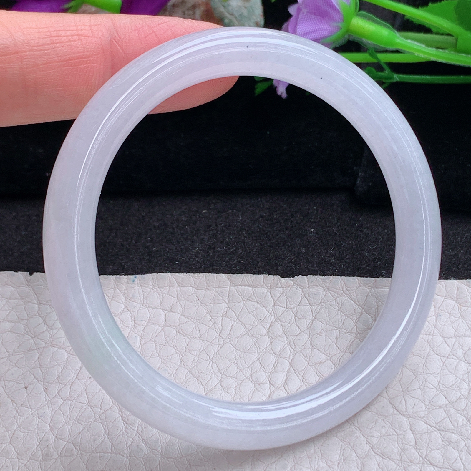 n小圈口53*7.8*7.6美人镯 天然缅甸翡翠a货手镯纯美白月光圆条正圈叮当镯