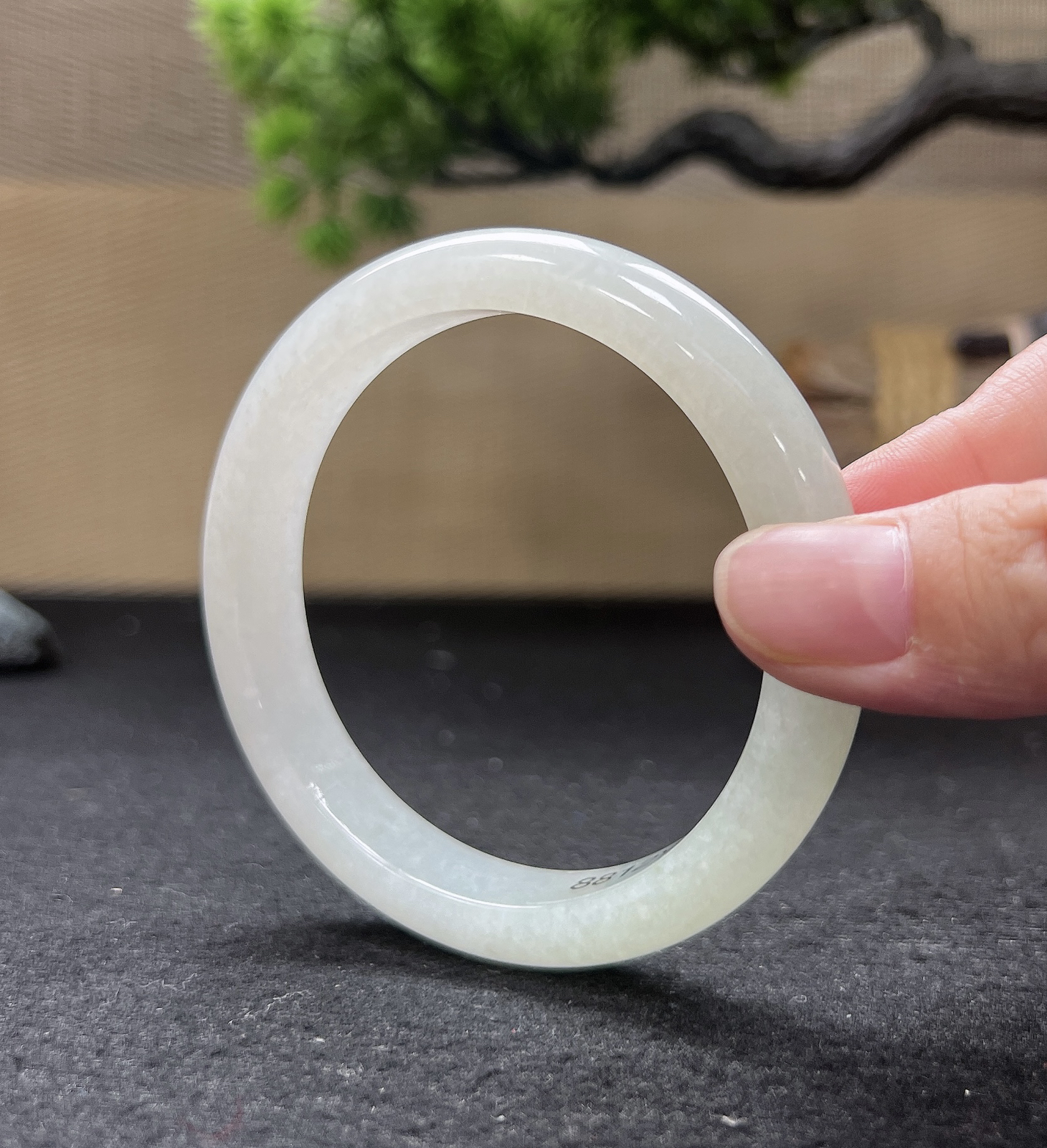 59圈口正圈白月光手镯