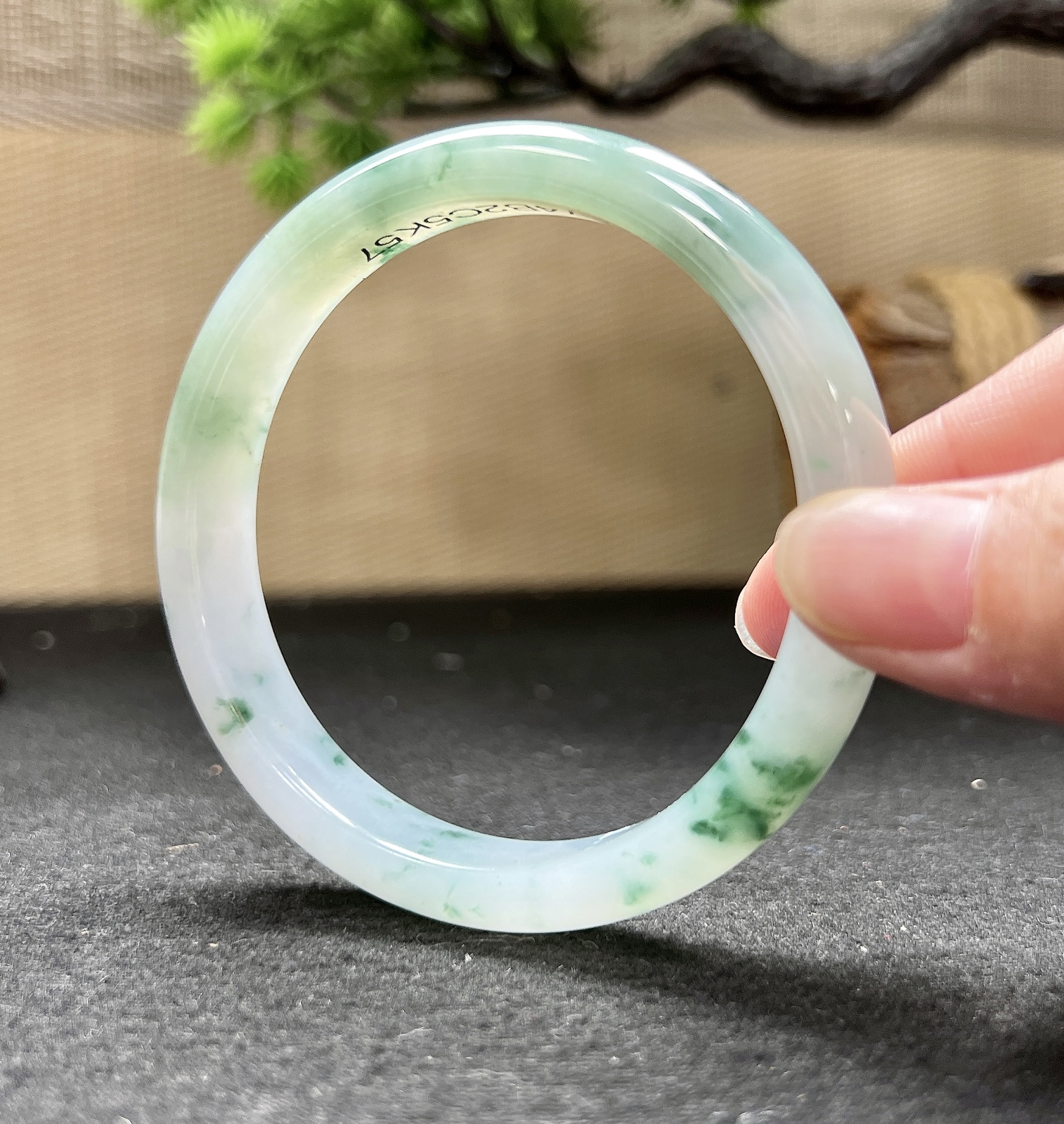 60正圈飘蓝花手镯