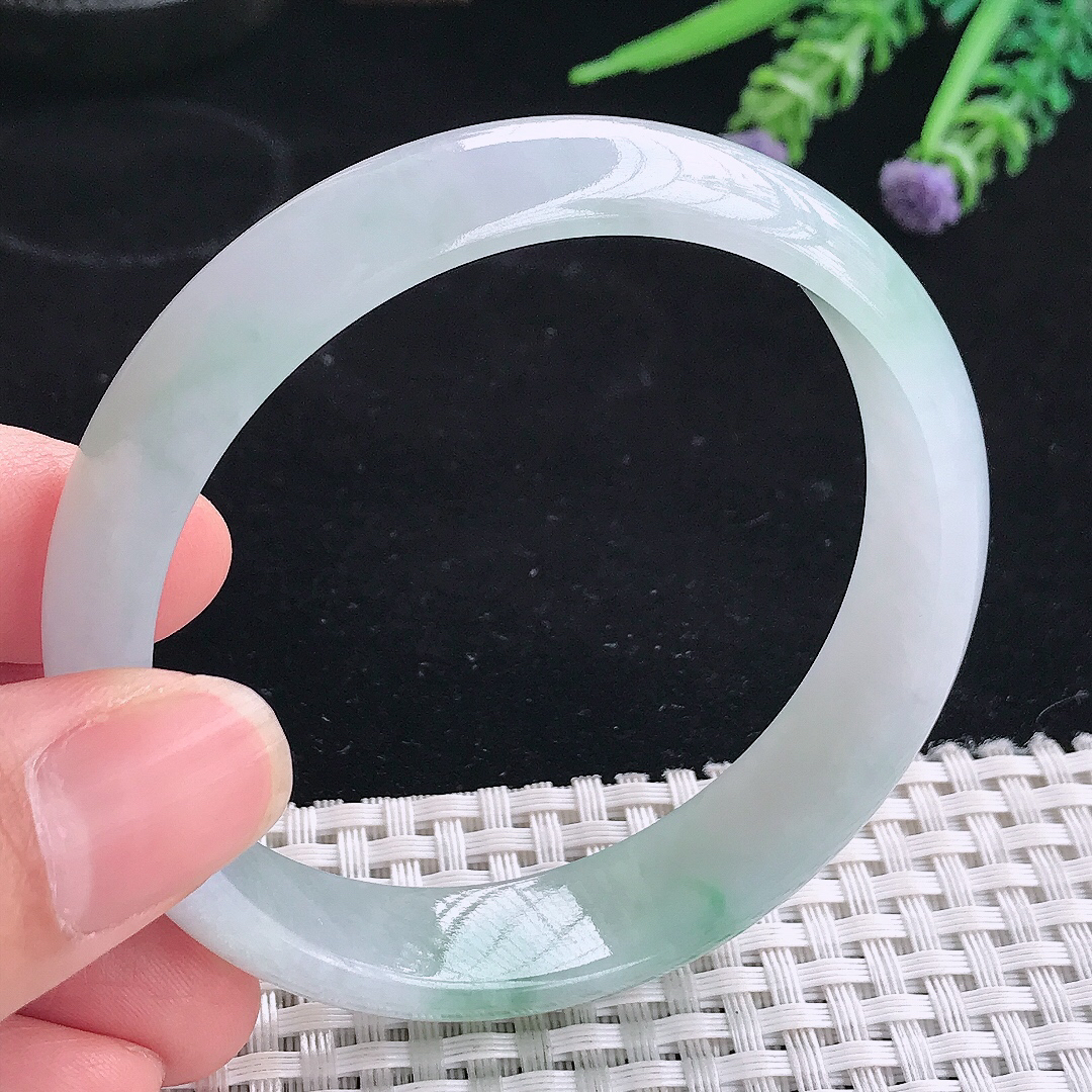 实拍A货翡翠58/14/6.6老坑冰润起胶飘花手镯翡翠宽边玉镯平安镯