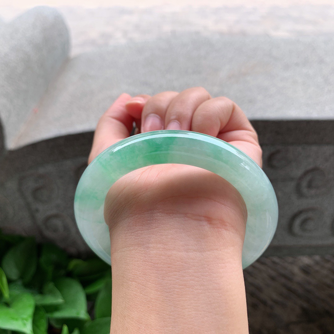 圈口 57.6-12.1-11.5【冰飘绿圆条手镯】圆条57 58可戴