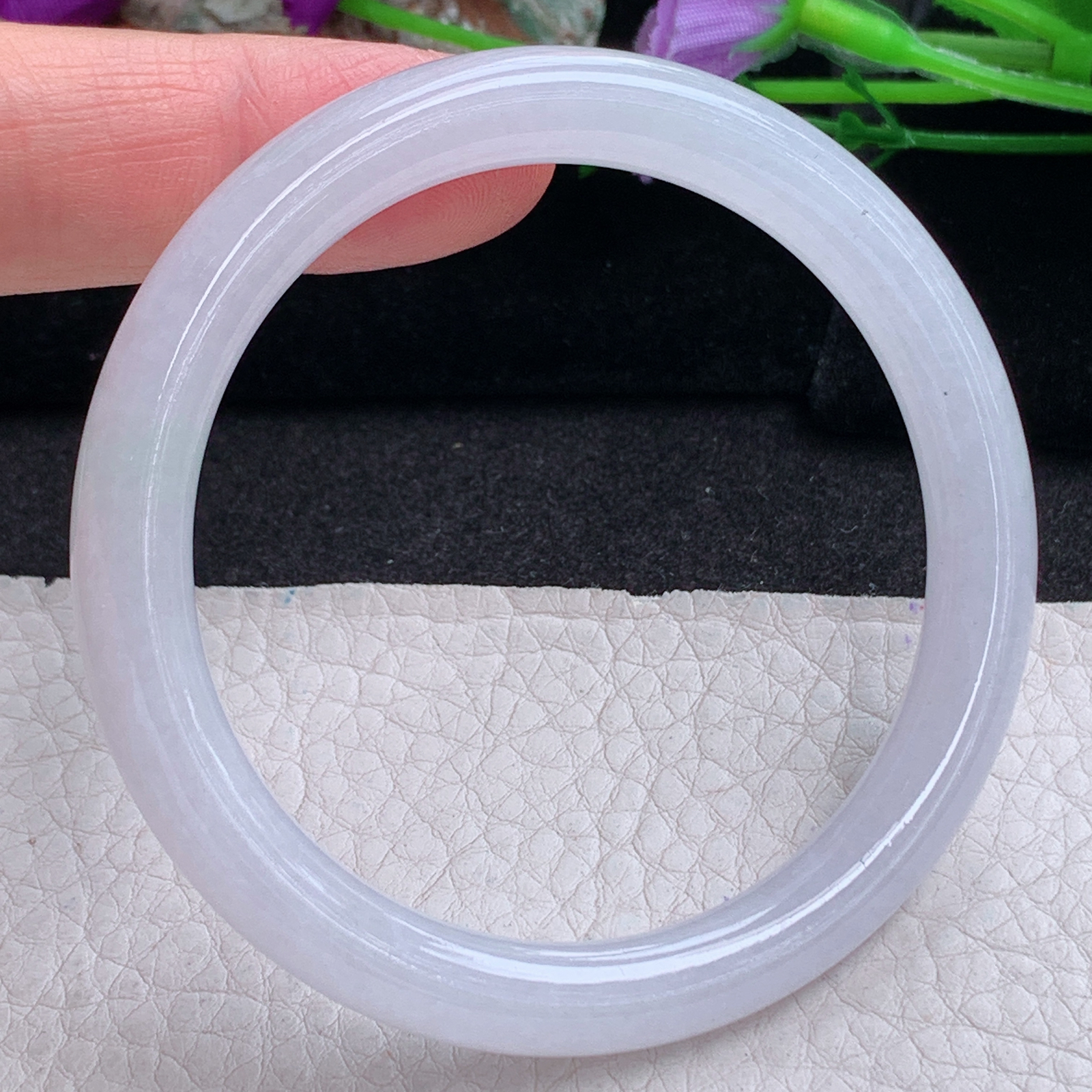 n小圈口53*7.8*7.6美人镯 天然缅甸翡翠a货手镯纯美白月光圆条正圈叮当镯