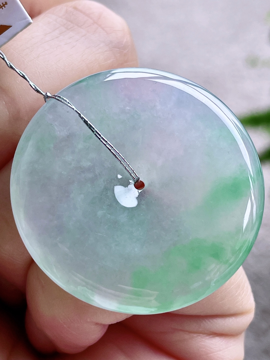 【裸石】飘花平安扣大平安扣吊坠【说明】缅甸 无裂 性比高  【尺寸】36.8-5.8【重量】17.4克