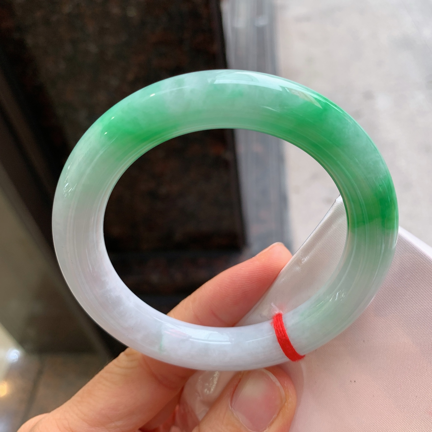 圆条飘绿 有两条棉线 尺寸：55.8/10.8  色辣