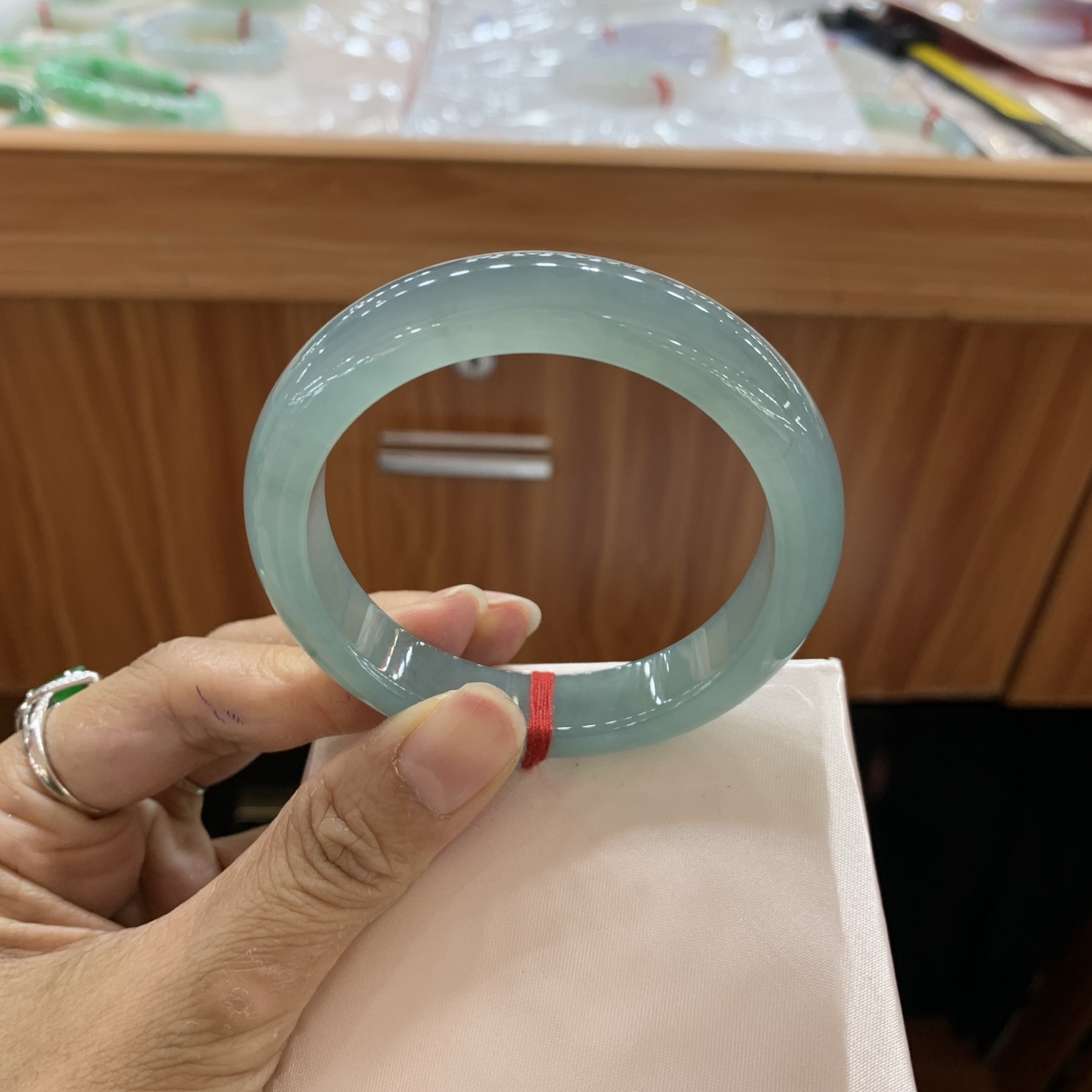 042045CK冰蓝胶正圈翡翠手镯54.7-12.1-8.4