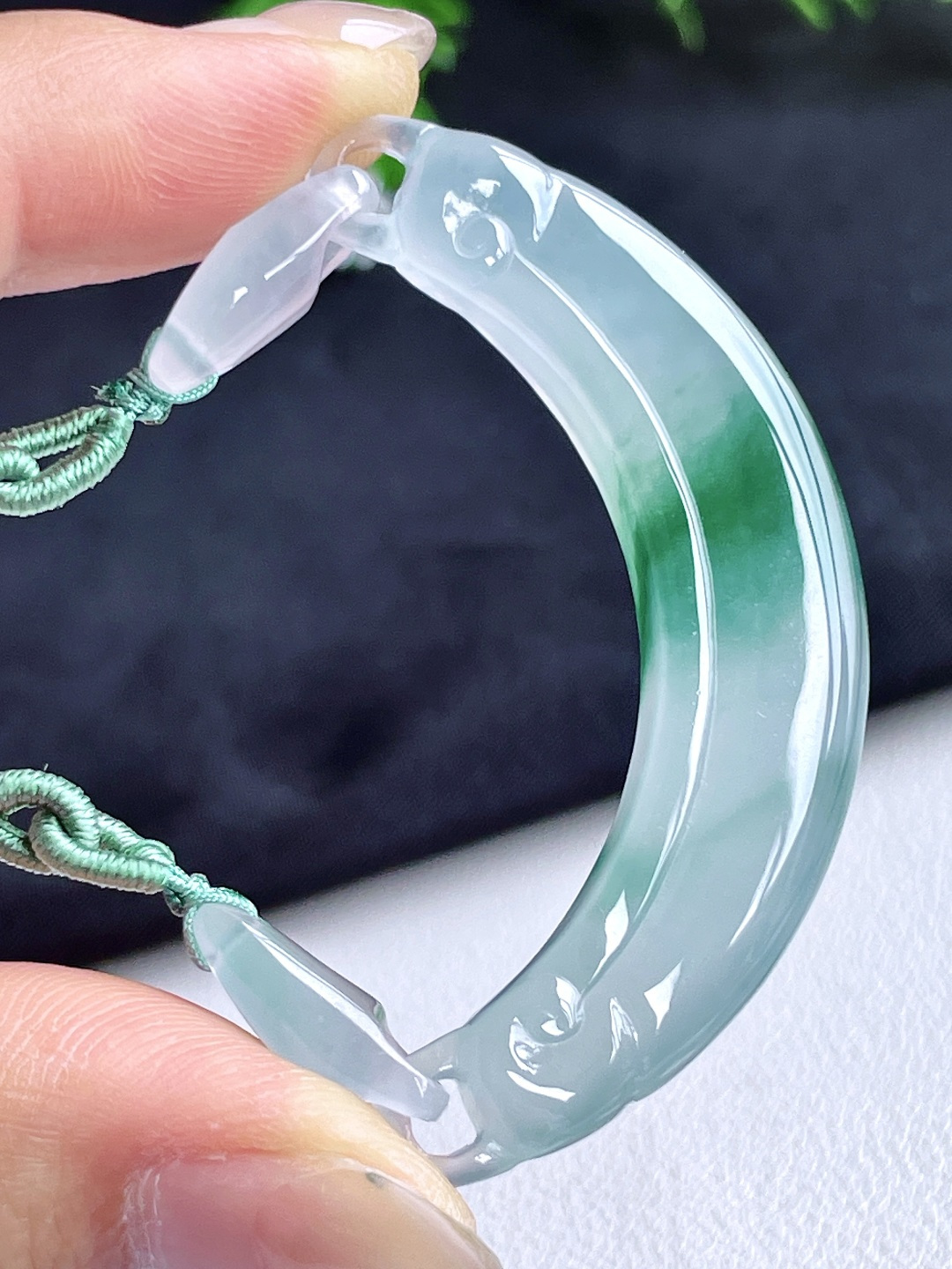 【裸石】冰飘花平安锁吊坠【说明】缅甸 无裂 性比高  【尺寸】52-11.7-6【重量】16克