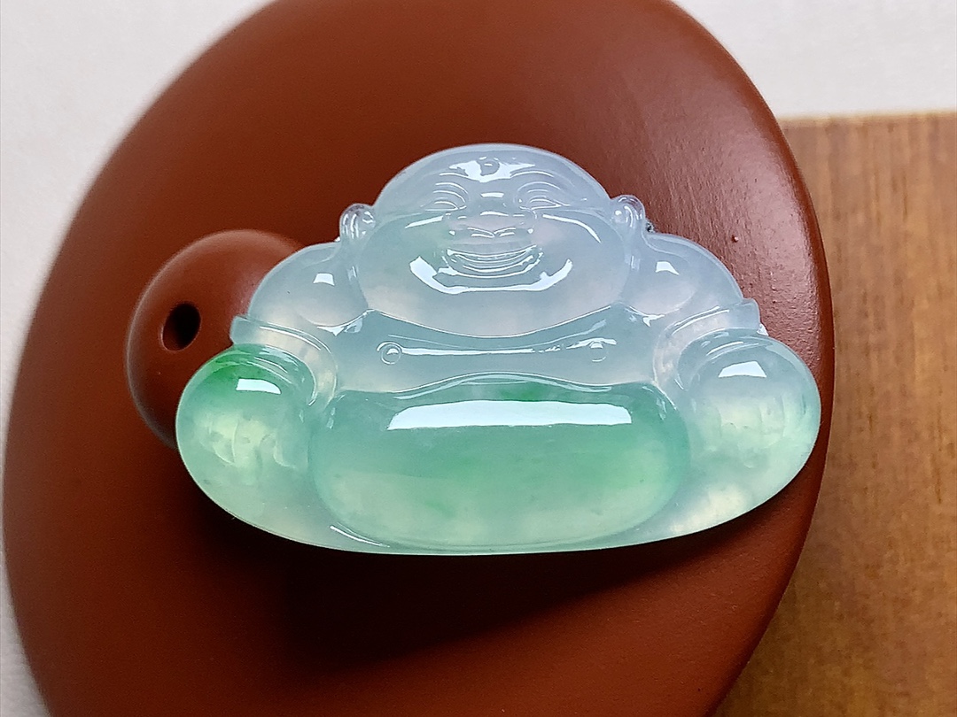 ️ 冰种阳绿佛公 色泽青翠漂亮，种水，无裂尺寸31.2*20.3*3.8 超值