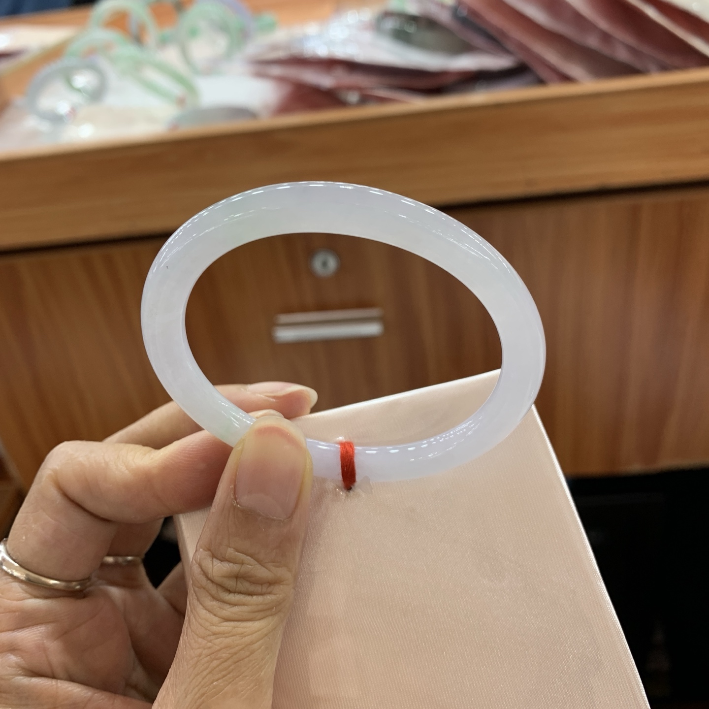 042001FN飘绿贵妃翡翠手镯54.3-47.3-6.1-7