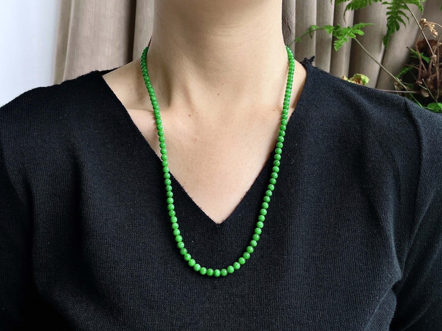 珠子，冰阳绿珠链圆珠珠子珠链，性比高，4.6-5mm，32cm，27.4克