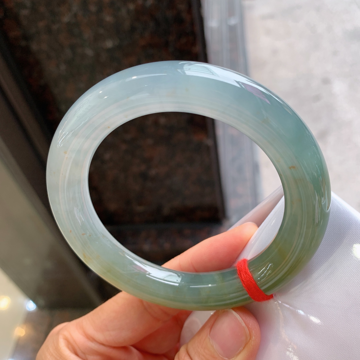 圆条冰黄翡 无裂 尺寸：60/12.8/12.4 大圈口