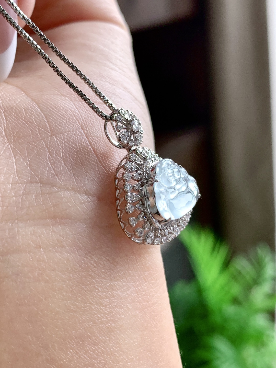 【镶嵌】🫧玻璃种佛公吊坠  【说明】缅甸 18k金镶嵌 无裂 性比高  【整体】22.8-17.7-8.5 【裸石】9.3-12.2-3 【重量】2.6克 【】不议