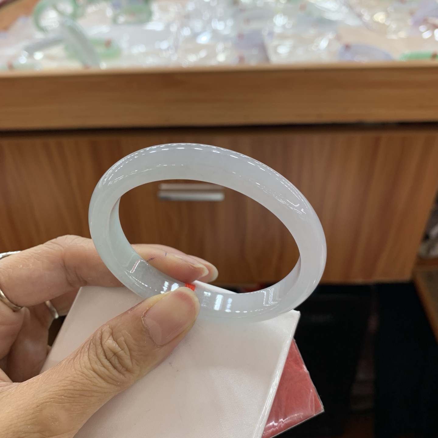 042017MMJ冰底色贵妃翡翠手镯55.3-48.6-10.5-6.8