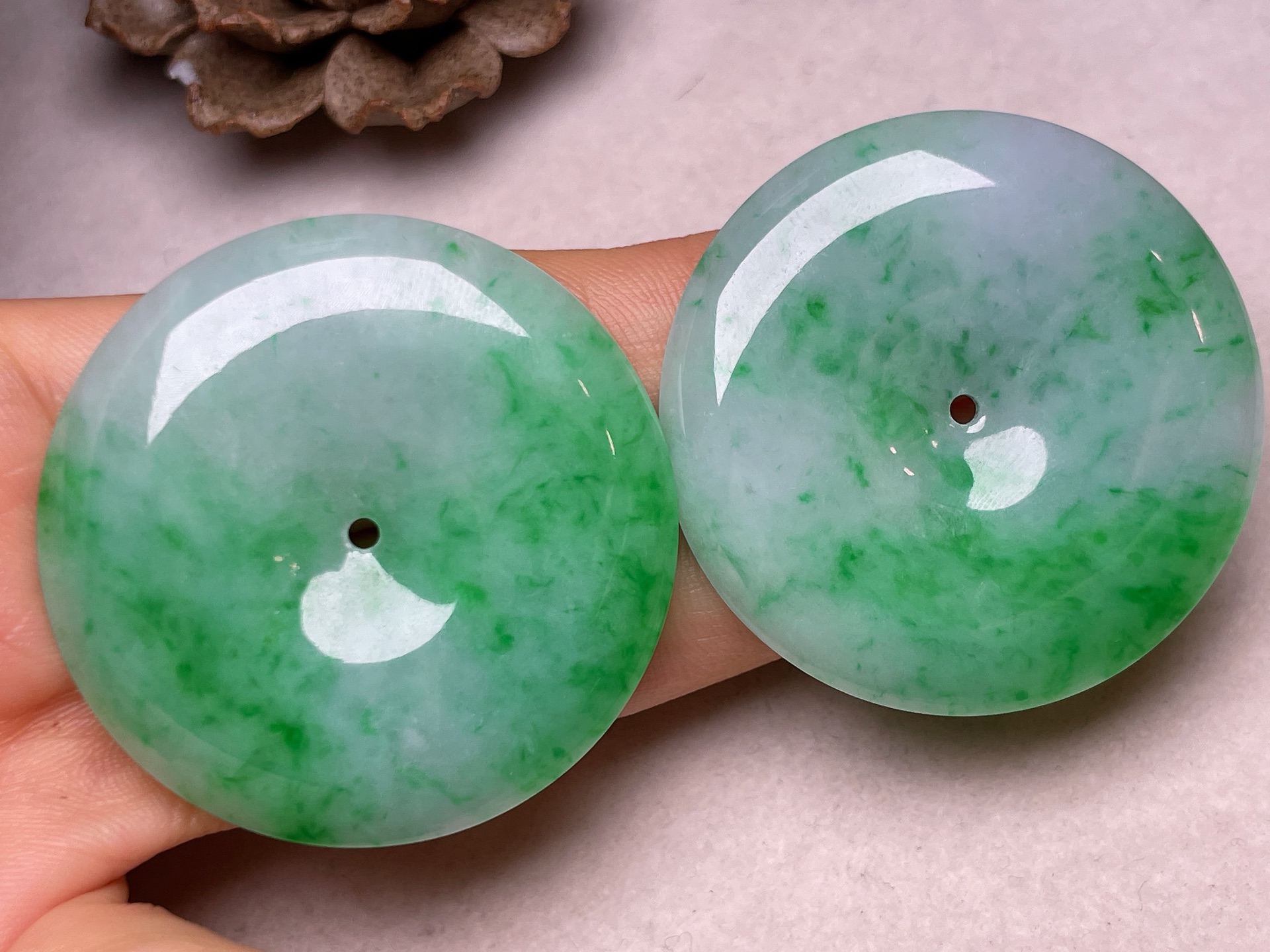 平安扣，冰糯种满色无裂一手货源尺寸39.3/5.9