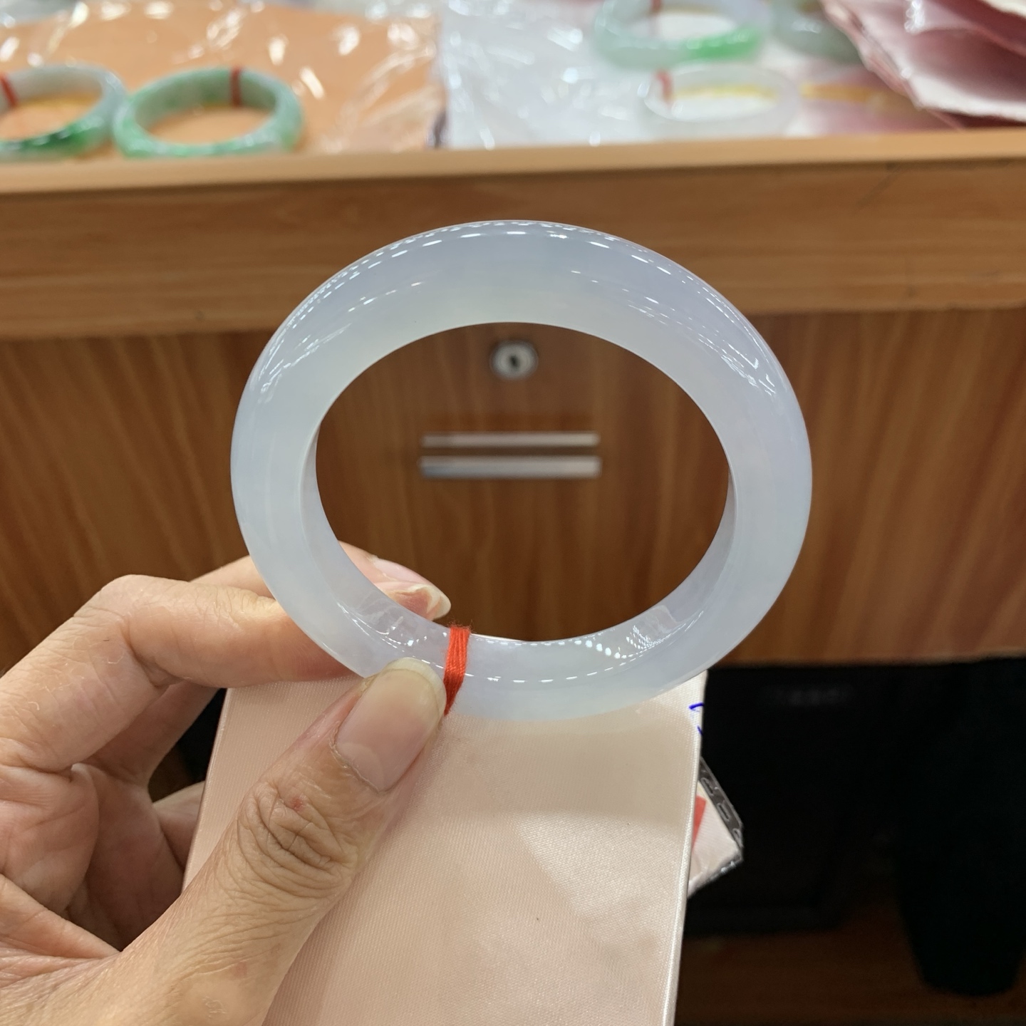 042124JM冰底色正圈翡翠手镯56.5-10.6-10.3