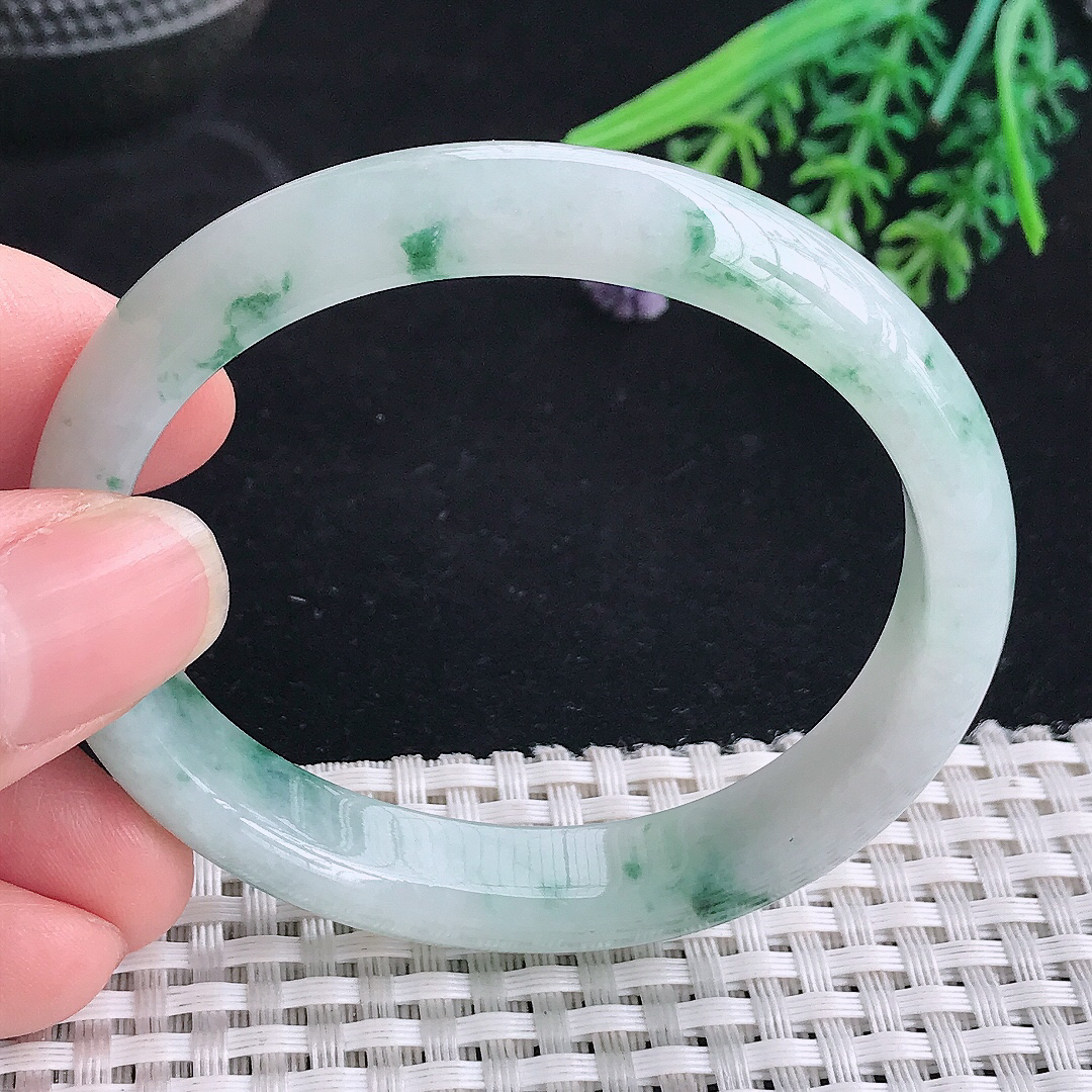 实拍A货翡翠55/48.8/11.3/7.2老坑冰润飘花贵妃手镯宽边玉镯平安镯