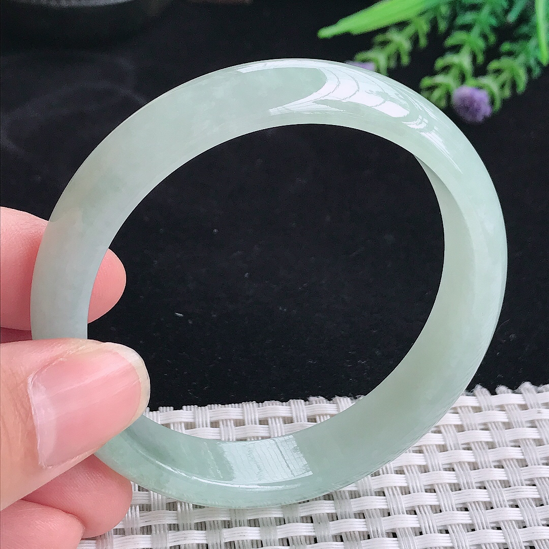 实拍A货翡翠56.8/13.2/7.2老坑冰润起胶冰晴绿手镯宽边玉镯平安镯