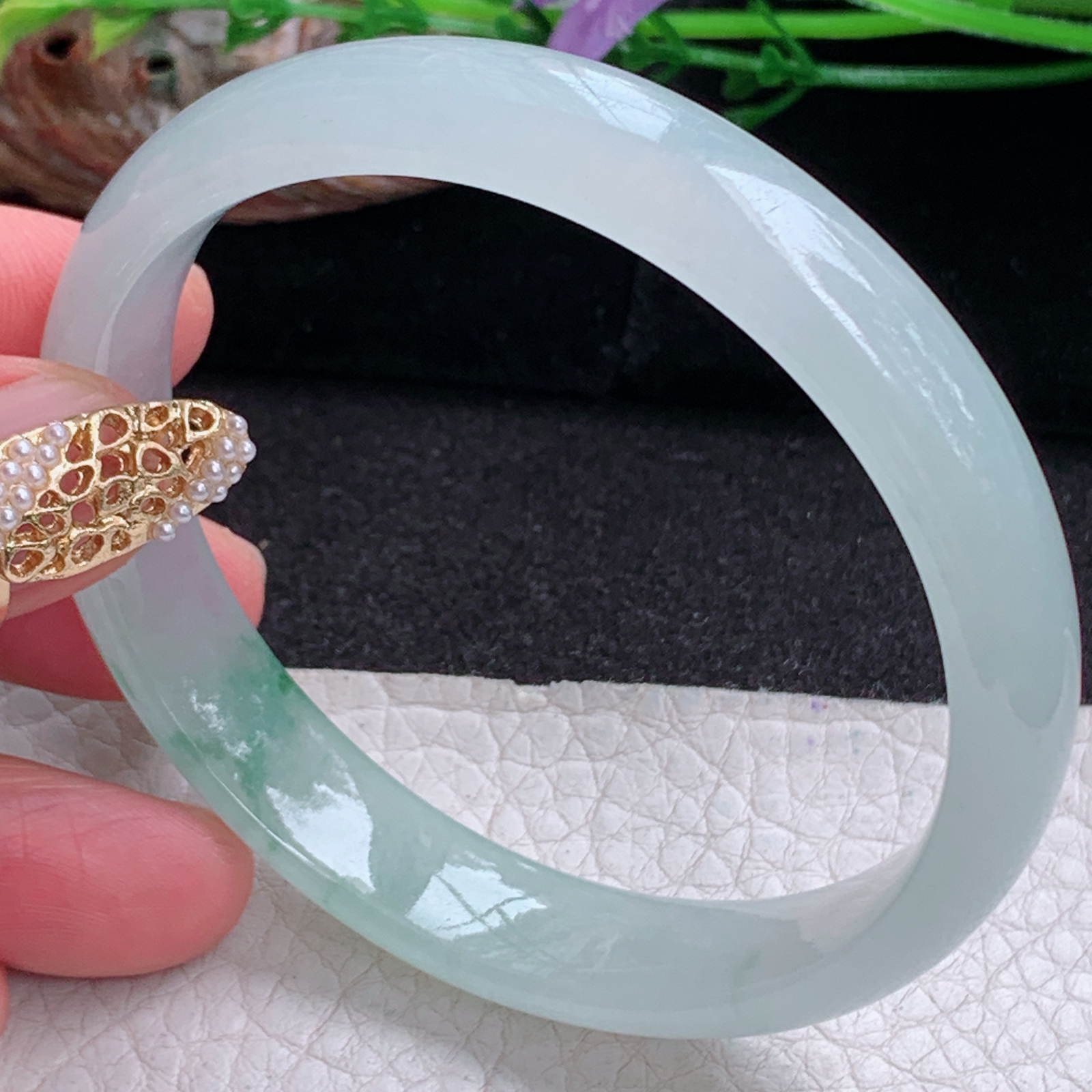 js实拍58*12*6.3平安镯 天然缅甸翡翠a货手镯冰飘花正圈玉镯子