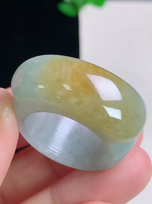 黄翡扳指，无裂，尺寸20.2/12.2/3.9，23号，№:y205208