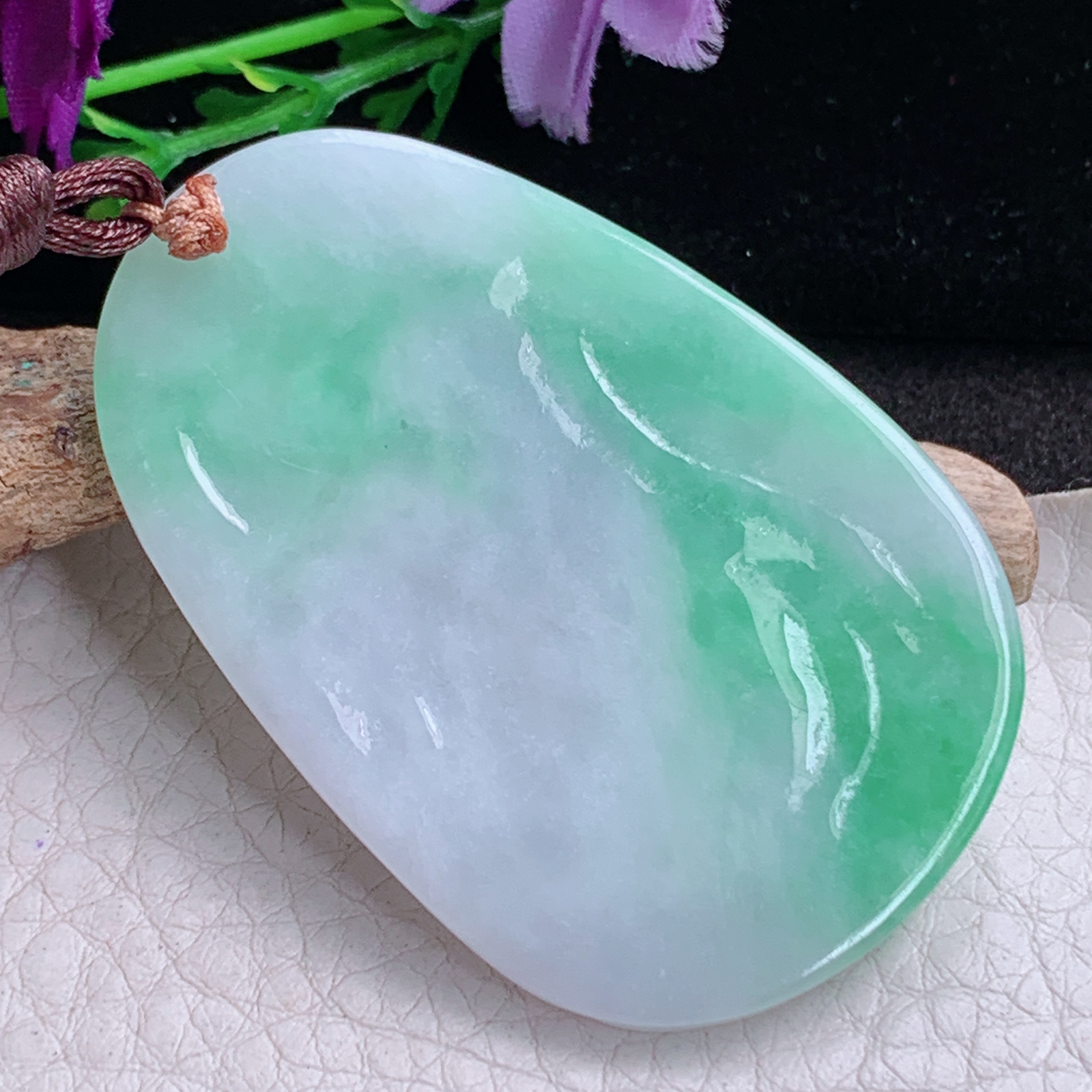 bg实拍57.3*37.8*5缅甸翡翠a货精雕双彩御龙观音 玉观音玉吊坠 玉挂件