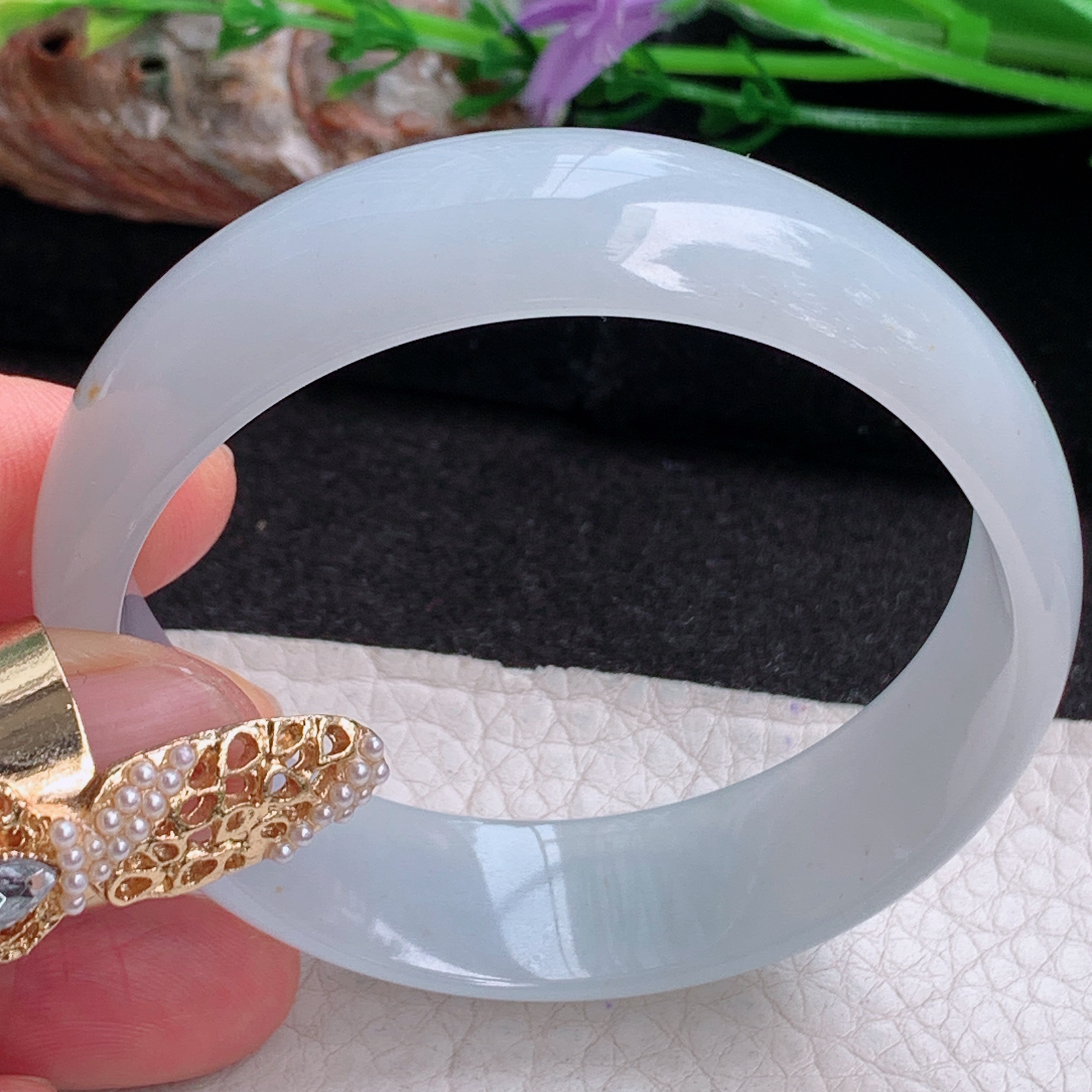 ee实拍57*53*15.7*7轮胎招财贵妃镯 天然缅甸翡翠a货冰洒金蛋形玉镯