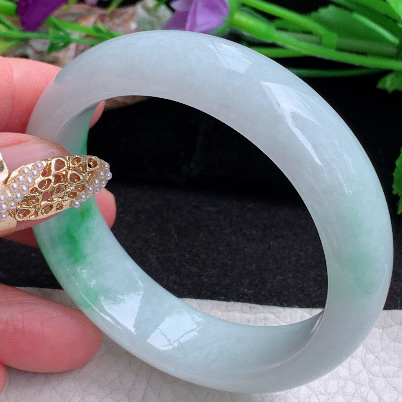 js小圈口52.5*16*8.5轮胎镯 天然缅甸翡翠a货手镯女款白底青秀气正圈玉镯子