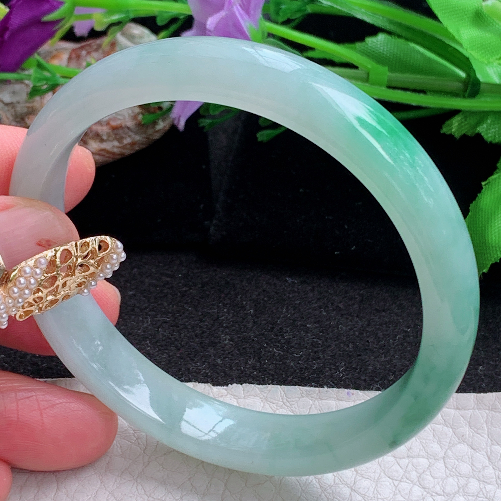 jm实拍57*11*6.7平安镯 天然缅甸翡翠a货冰润辣绿正圈玉镯子