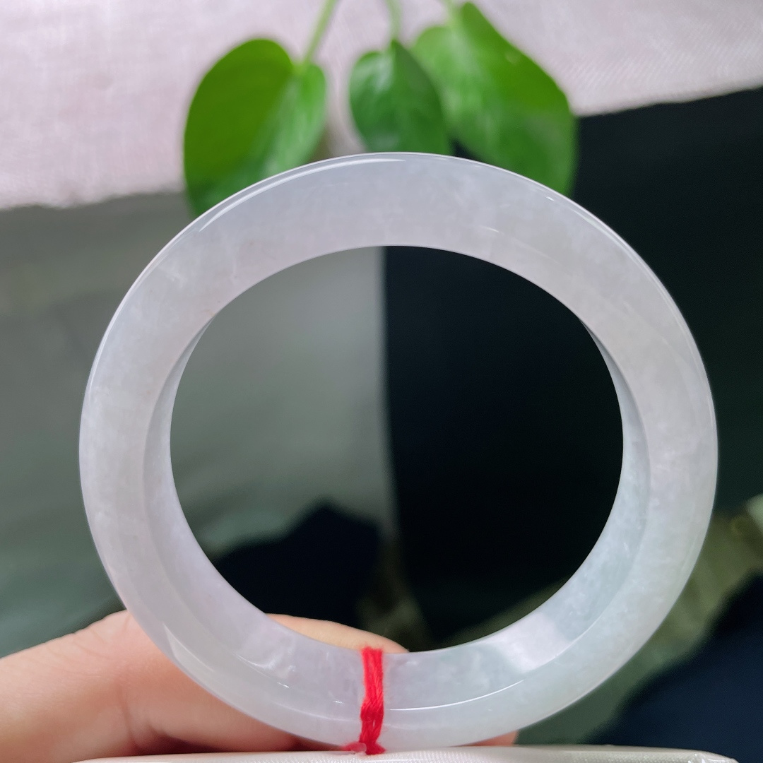 53/11.6/8.3正圈，一池春水泛紫波，浅笑轻颦，绰约多姿，皮纹，ss51024a