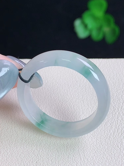 ，冰飘花指环，无裂，尺寸20.1/5.4/3，23号，№:y200016