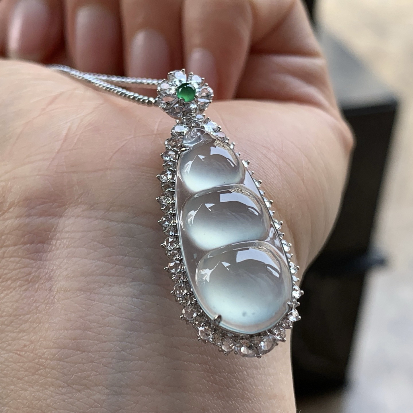 金钻镶嵌冰豆子^_^荧光十足