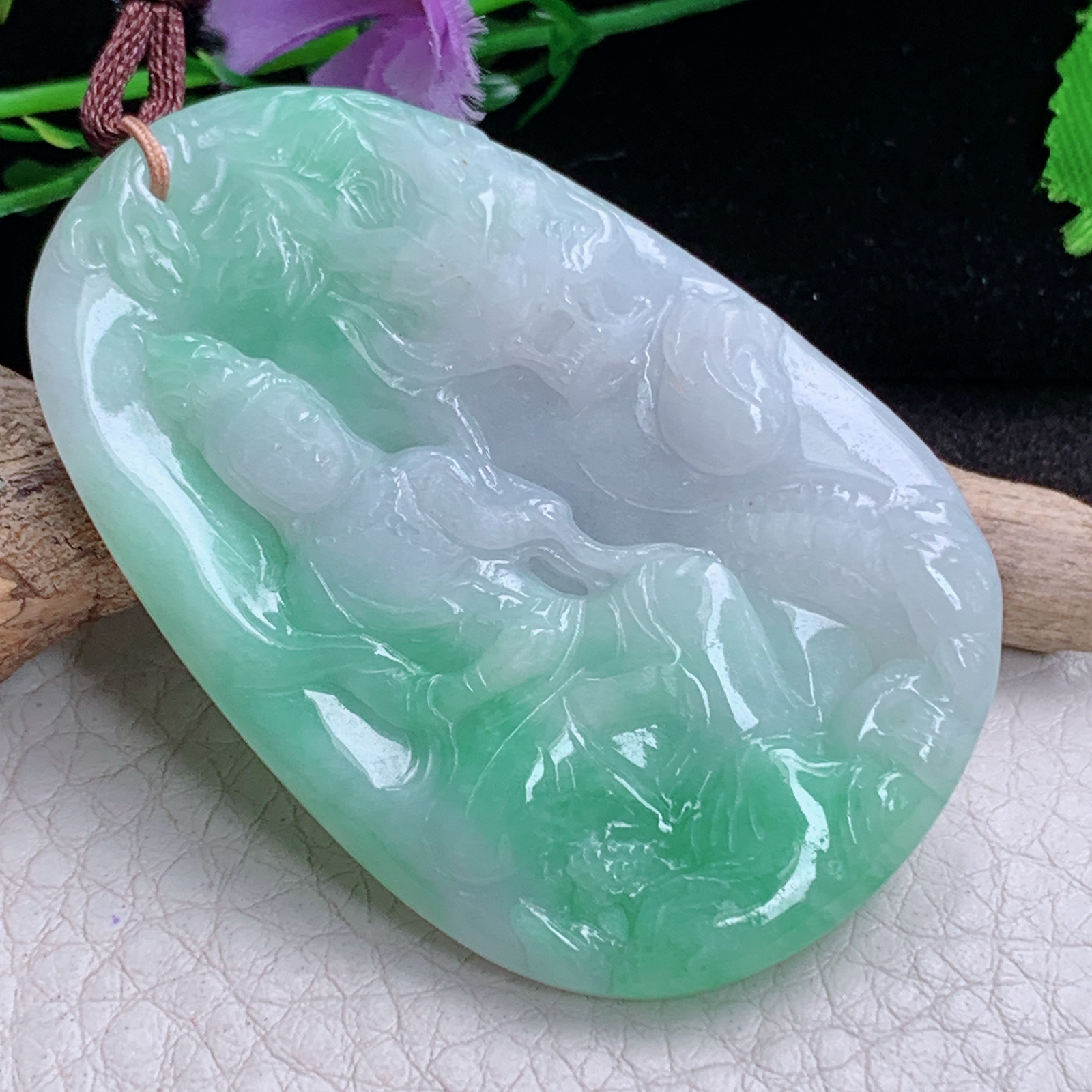 bg实拍57.3*37.8*5缅甸翡翠a货精雕双彩御龙观音 玉观音玉吊坠 玉挂件