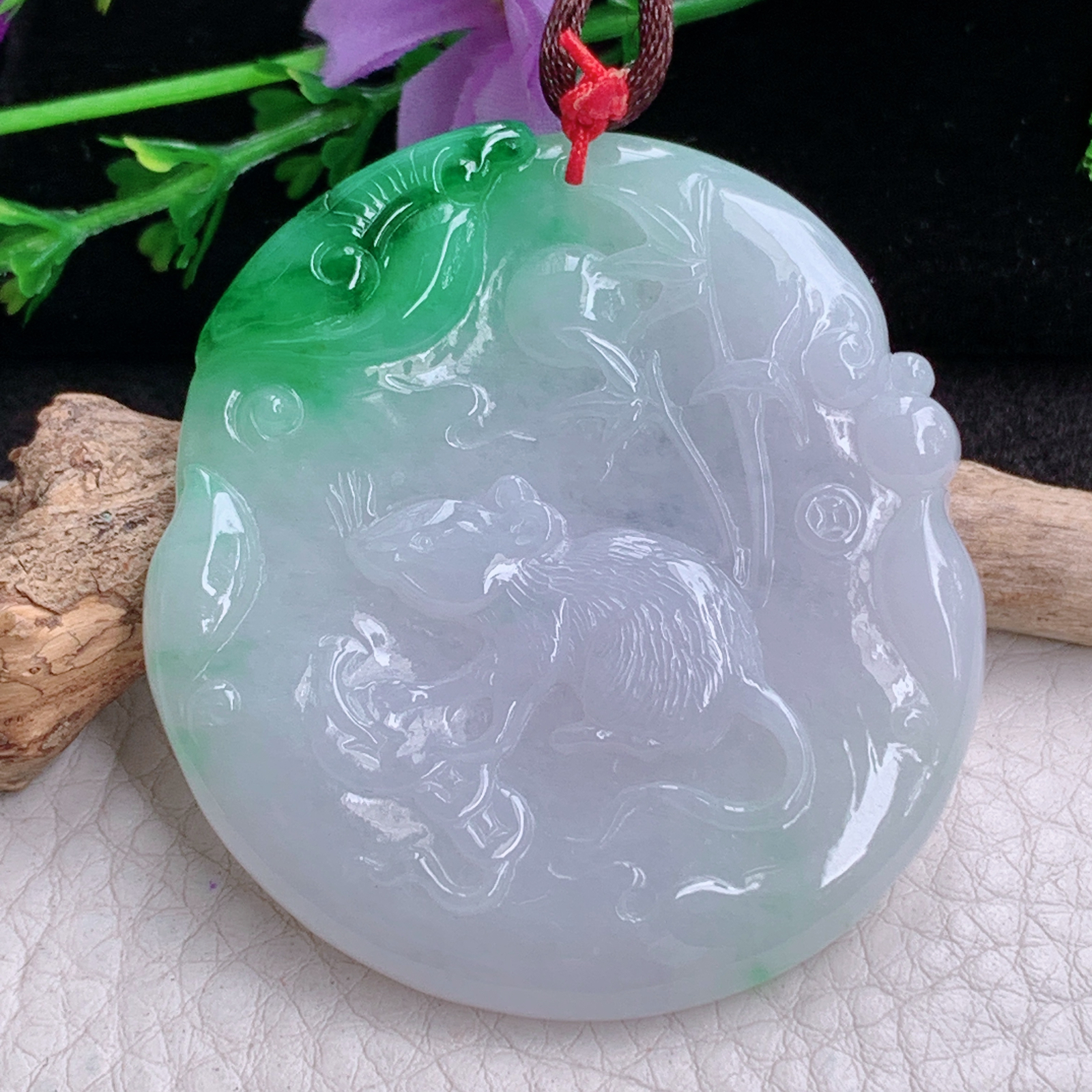 bg实拍52*48*5.3缅甸翡翠a货精雕鼠到运到 生肖鼠玉吊坠 玉挂件