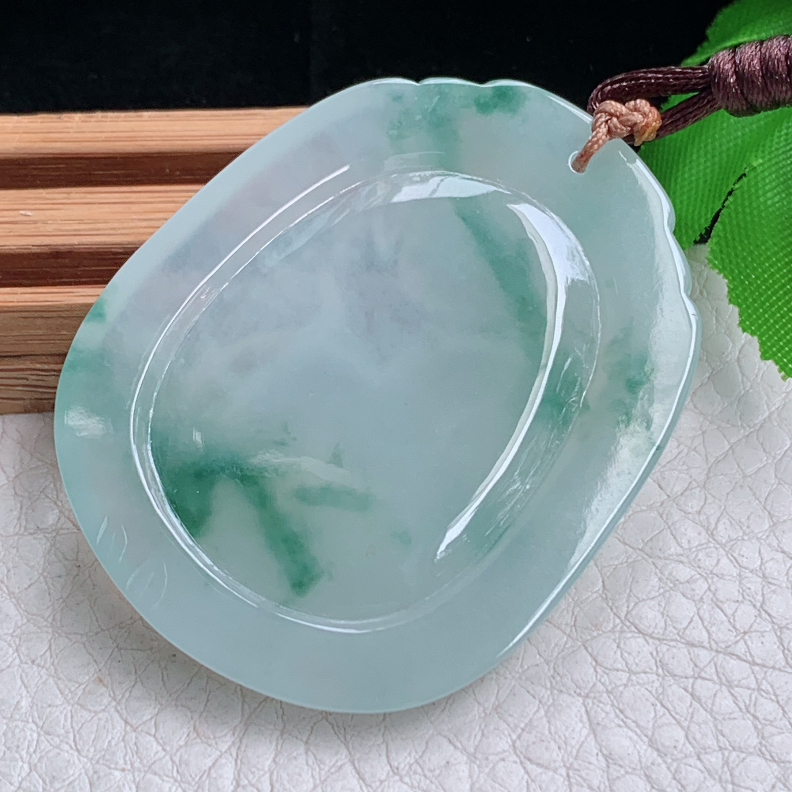 Bg实拍51.3*40.6*6.3缅甸翡翠冰飘花招财鼠吊坠生肖老鼠玉坠