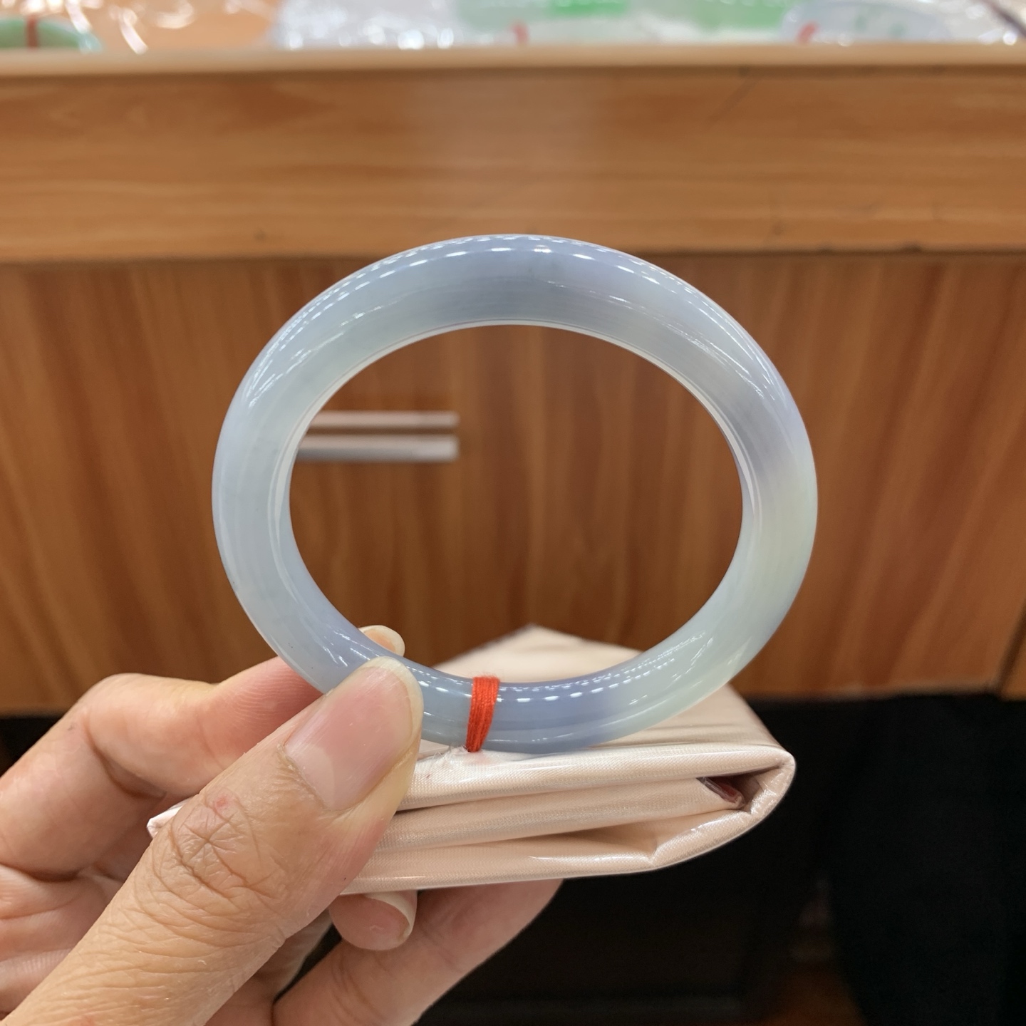 042101GX 紫罗兰圆条翡翠手镯 53-9.3-8.5