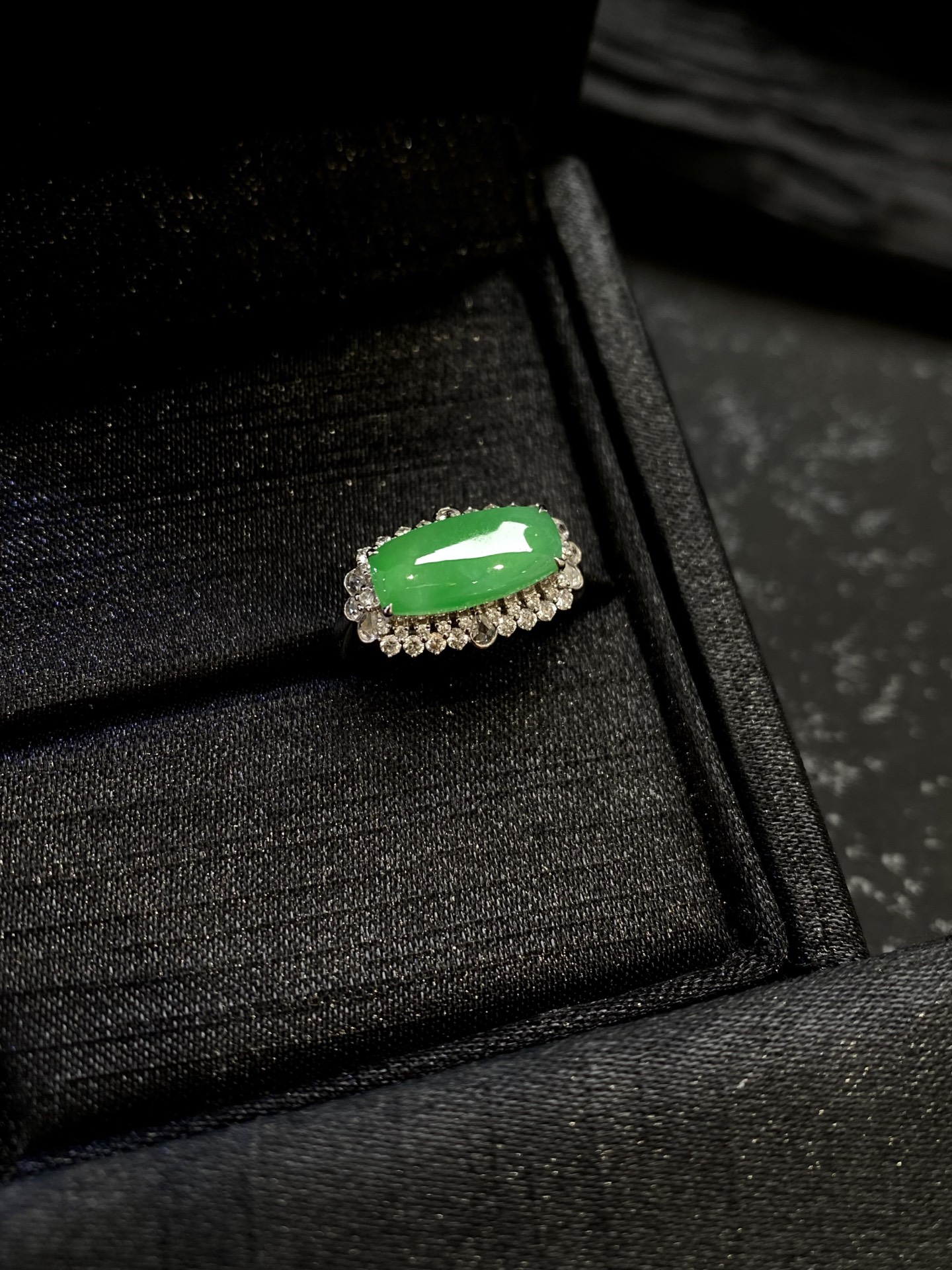 ·13000马鞍形戒指·金裸·13.3-6.2-2.8mm