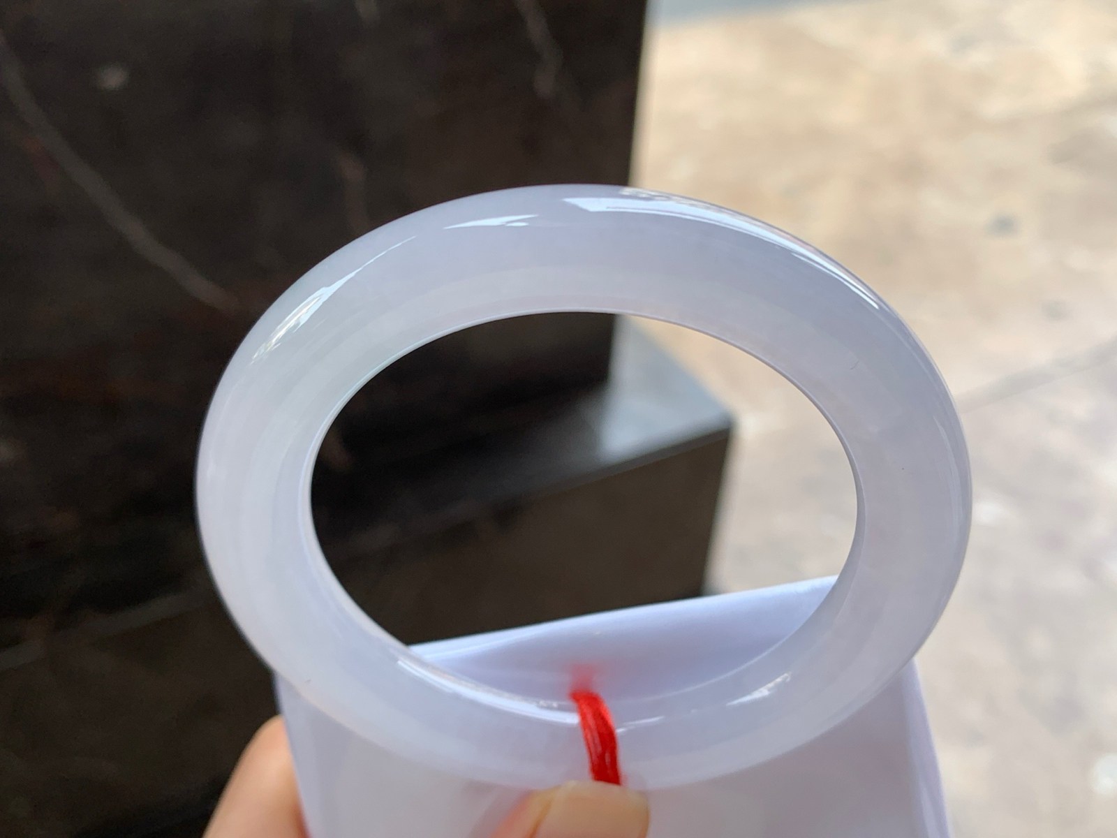 55-10.8

冰圆条手镯^_^清新