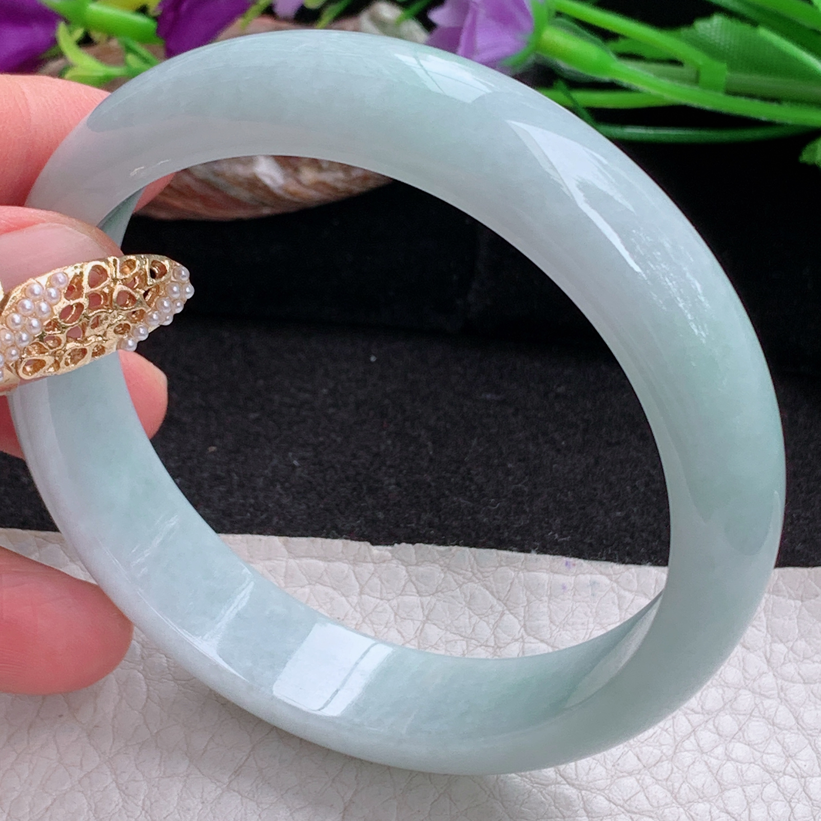 js大圈口63.5*14.8*8平安镯 天然缅甸翡翠a货手镯浅绿大气正圈玉镯子