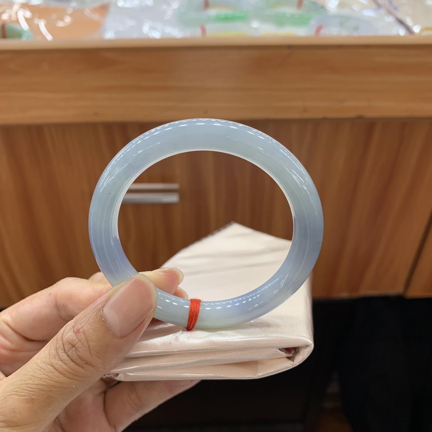 042101GX 紫罗兰圆条翡翠手镯 53-9.3-8.5