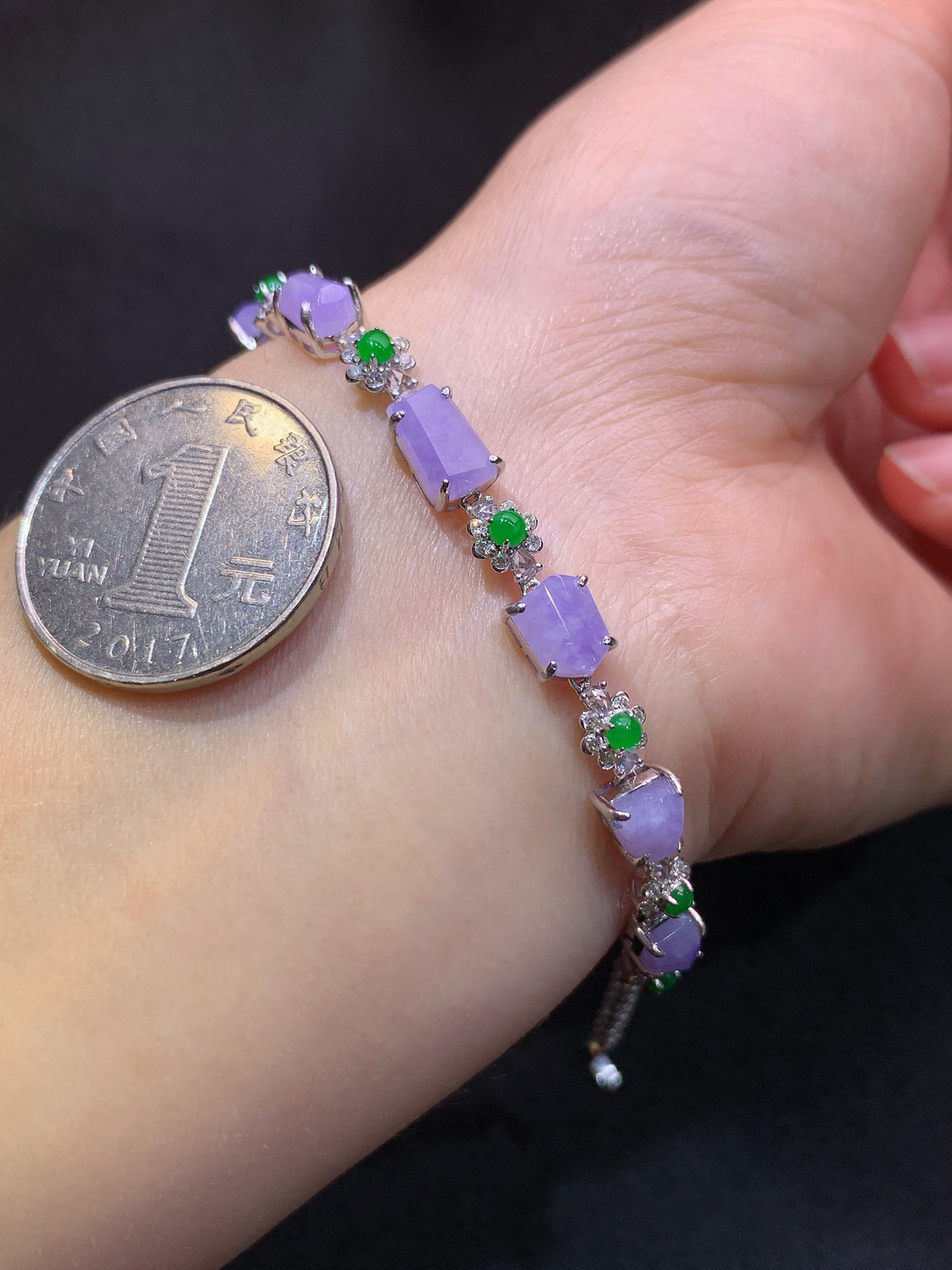 冰紫罗兰随形手链，18k金镶嵌，款式新颖，冰润鲜艳，种水足，Rh 尺寸7.3*4.5*2.2