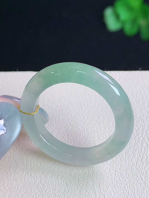 550，冰指环，无裂，尺寸18.4/4.4/3.8，17号，№:y206  17