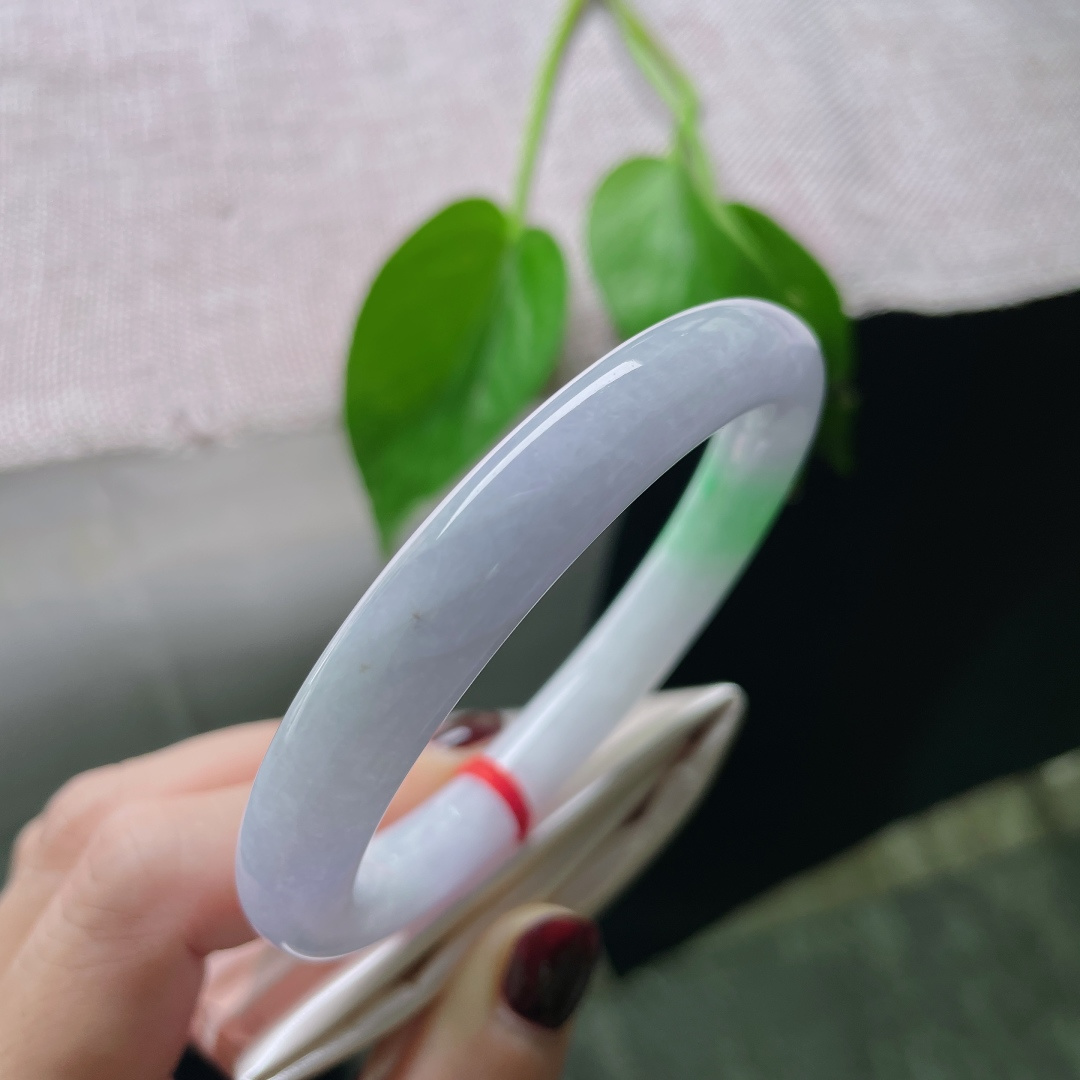 57.2/9.8，春彩圆条，一抹翠色俏丽多姿，佩戴温柔又贵气，皮纹，ss50747a