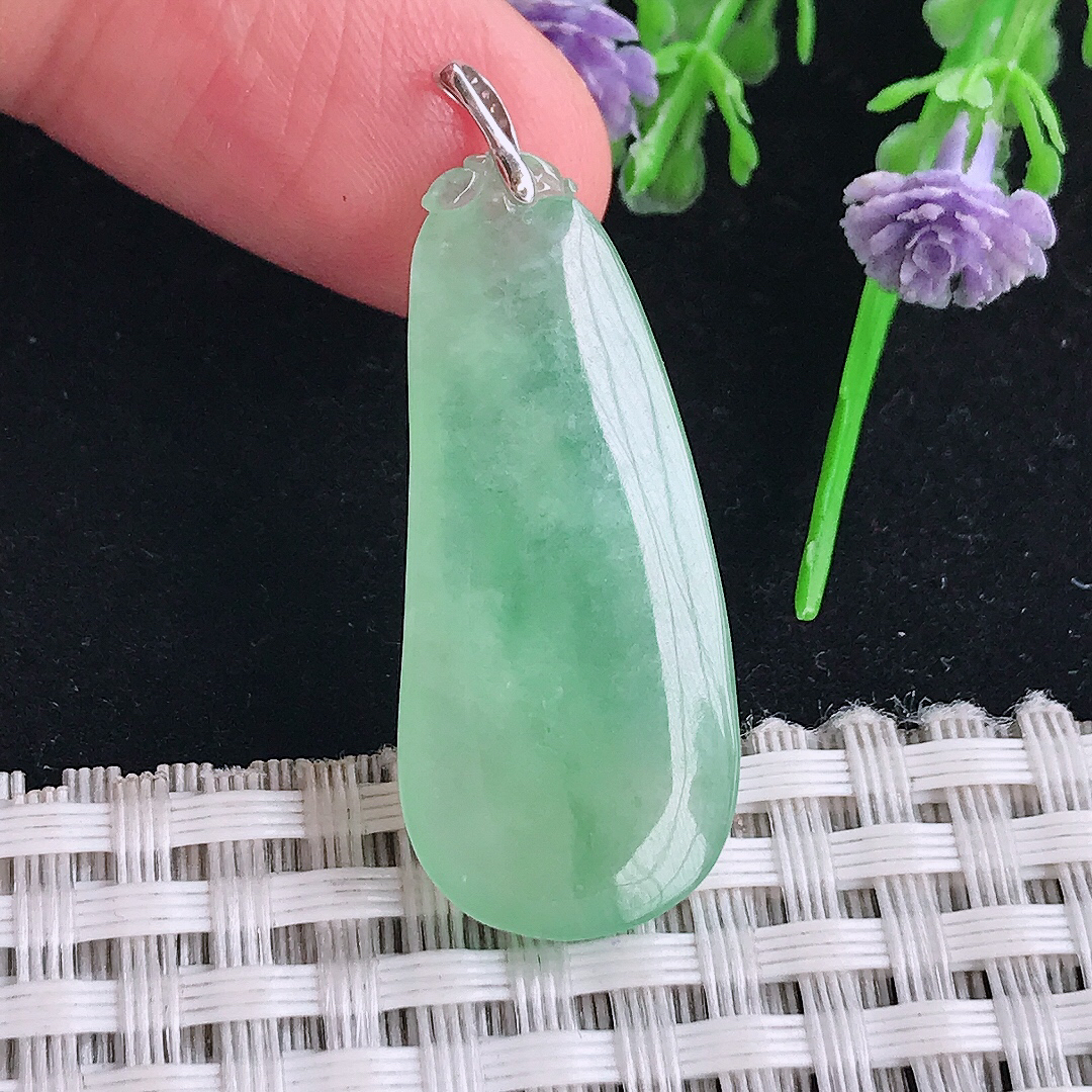 自然光34.5/14.8/4.8老坑18k金镶嵌冰晴绿福瓜吊坠翡翠玉坠挂件