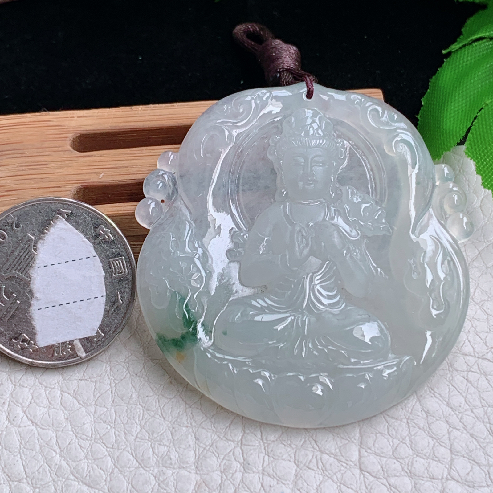 Bg实拍52.5*50*6缅甸翡翠冰透飘花大势至菩萨吊坠生肖守护神观音玉坠