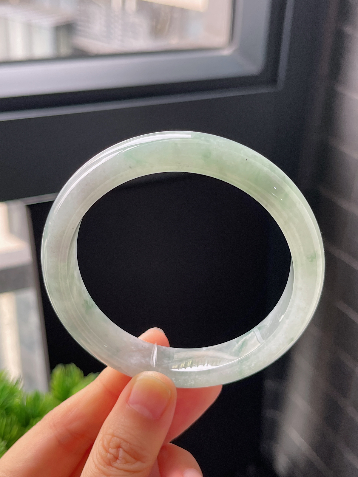 正圈60圈口，翡翠冰糯种飘花手镯