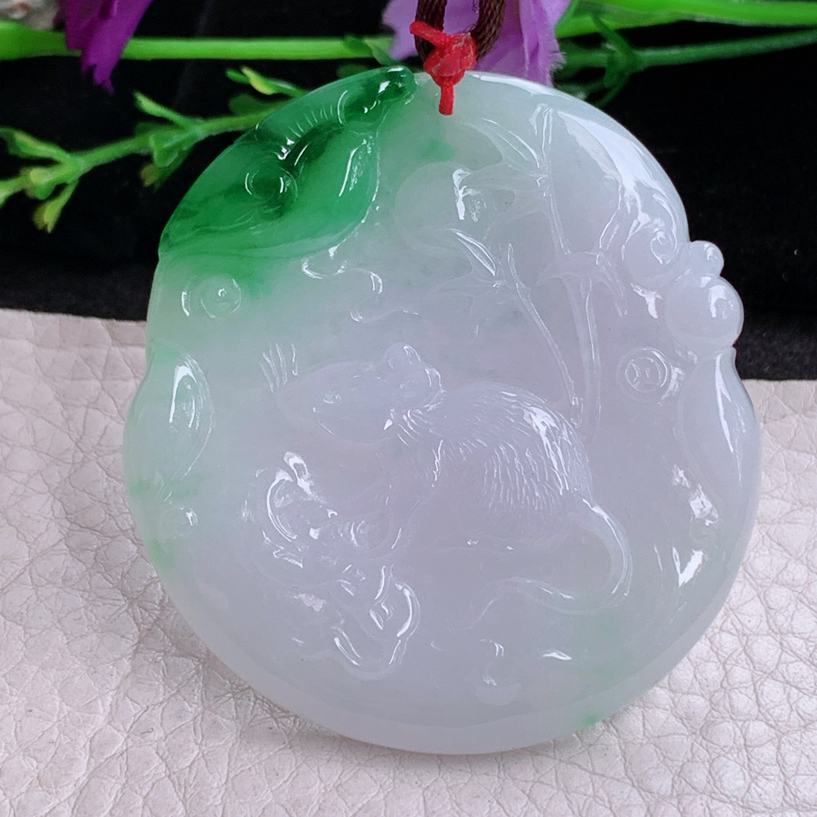 bg实拍52*48*5.3缅甸翡翠a货精雕鼠到运到 生肖鼠玉吊坠 玉挂件