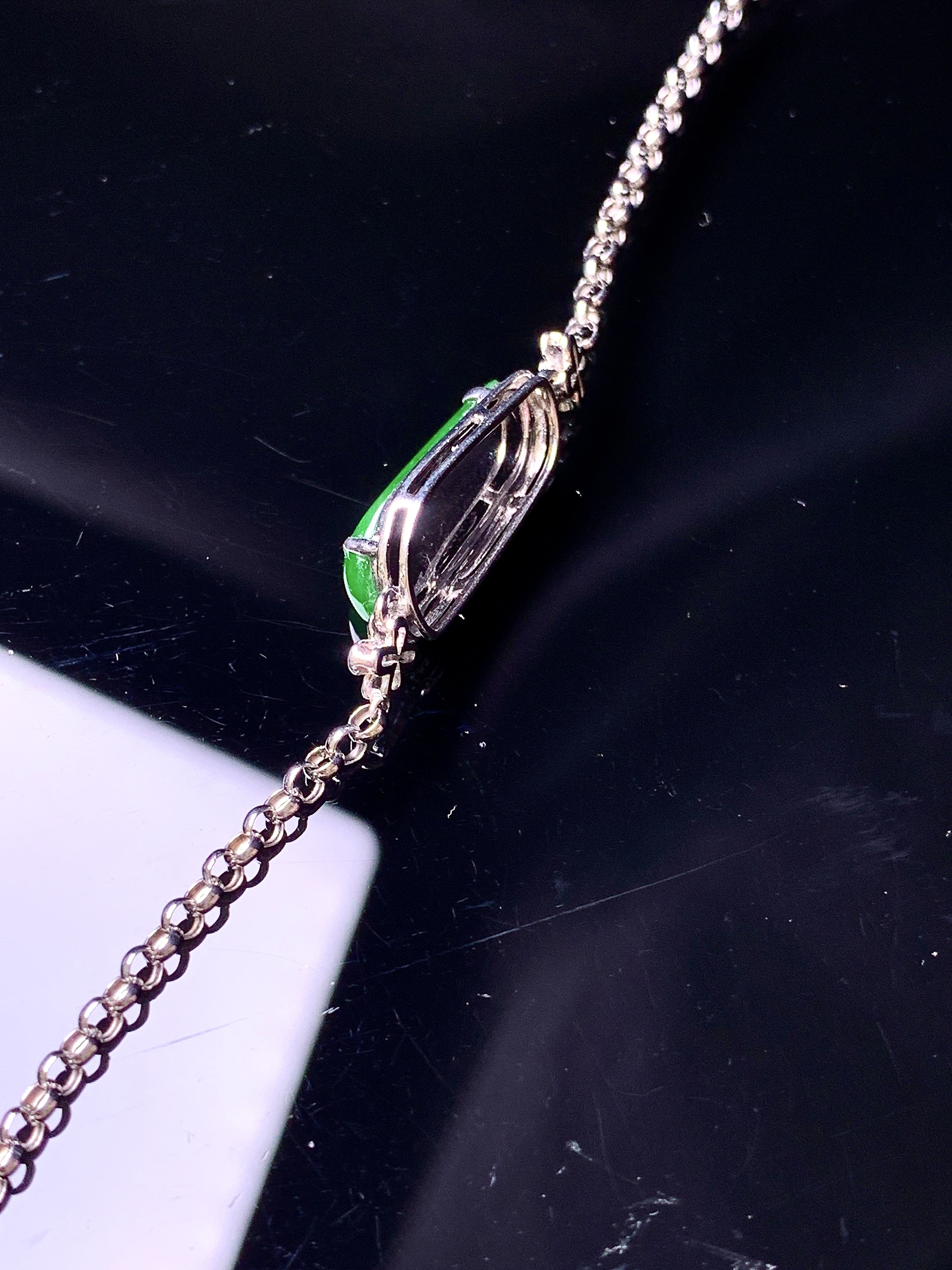 18k金钻镶嵌满绿随形手链 玉质细腻 色泽艳丽清新 水润亮眼 整体尺寸170*6.5*5.2s1