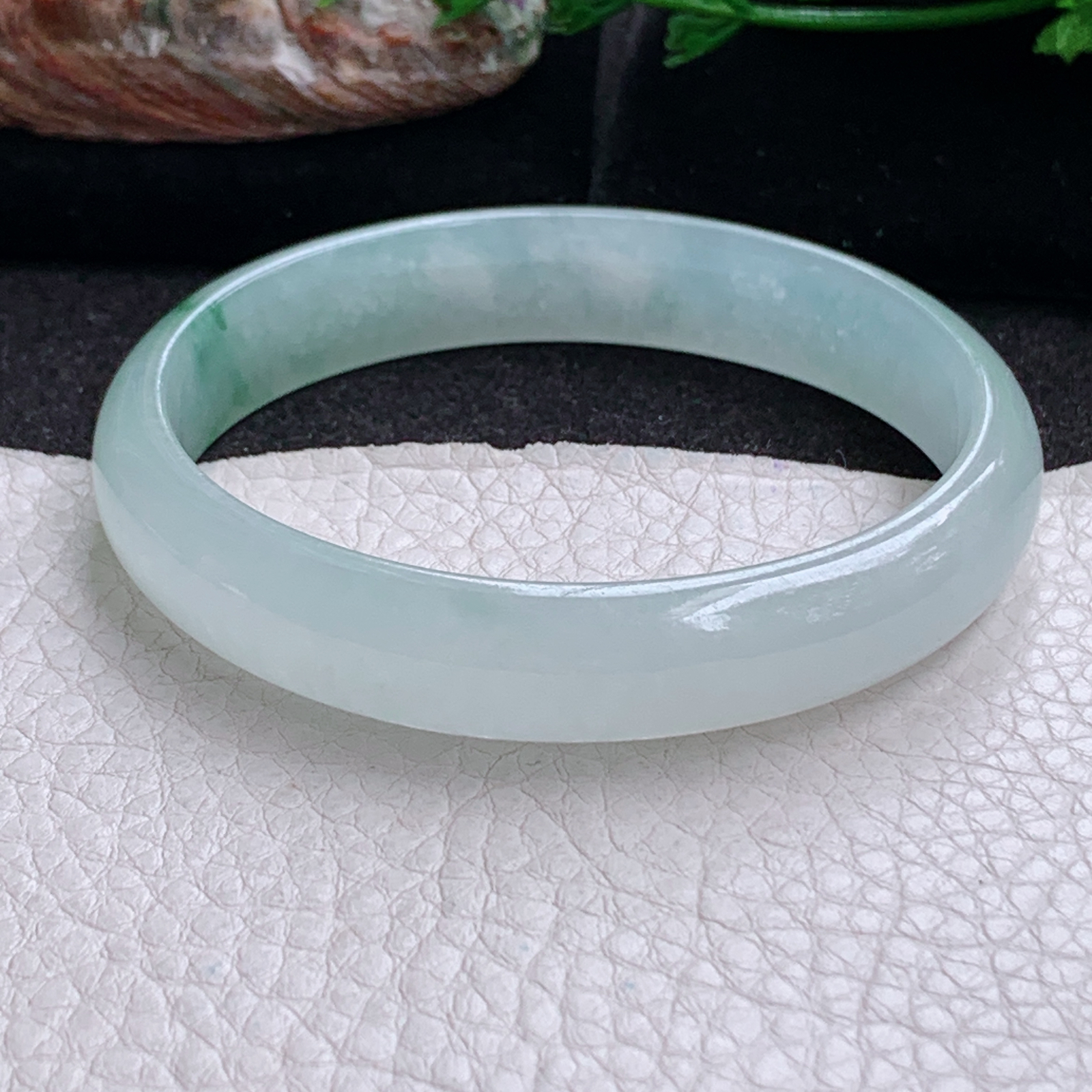 js实拍58*12*6.3平安镯 天然缅甸翡翠a货手镯冰飘花正圈玉镯子