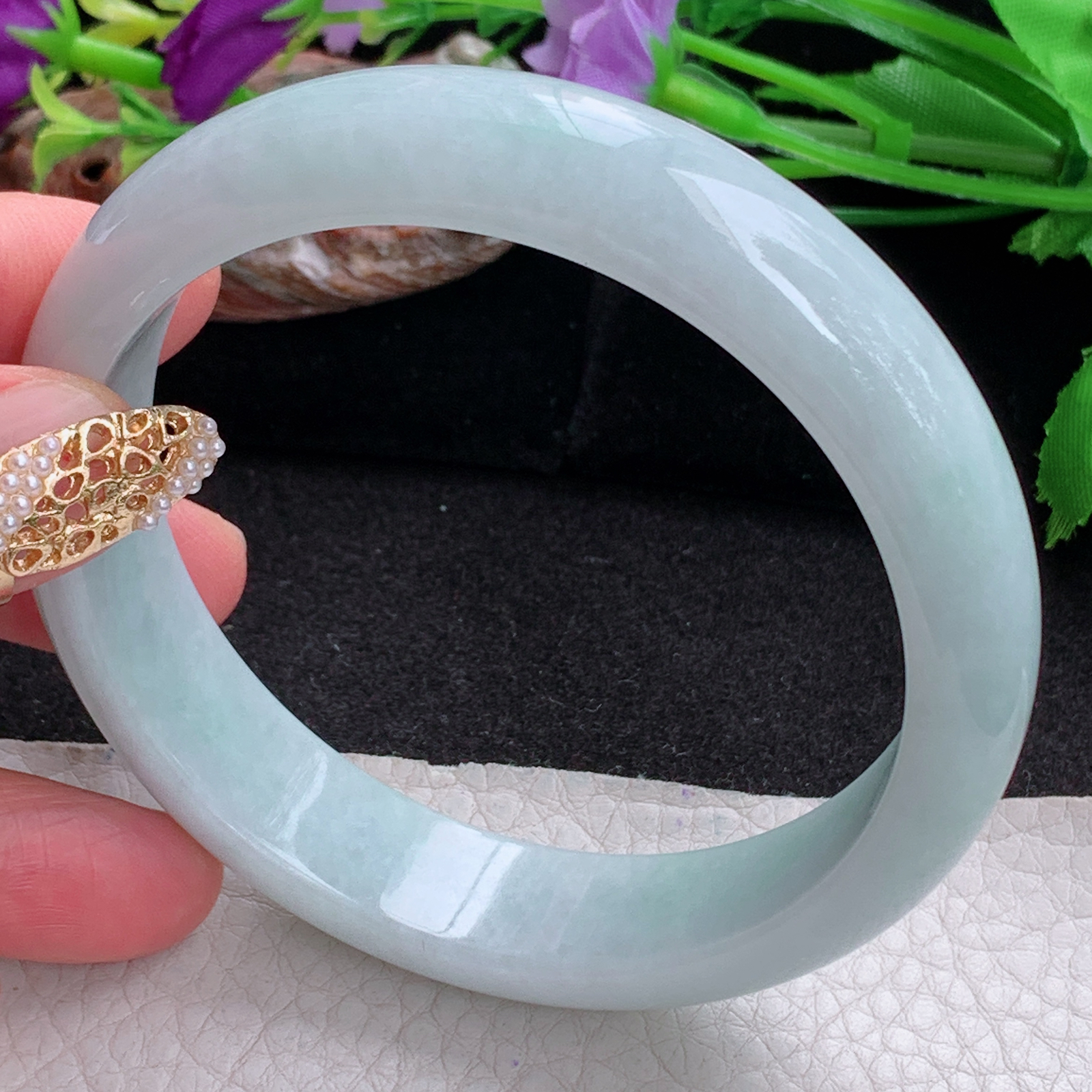 js大圈口63.5*14.8*8平安镯 天然缅甸翡翠a货手镯浅绿大气正圈玉镯子