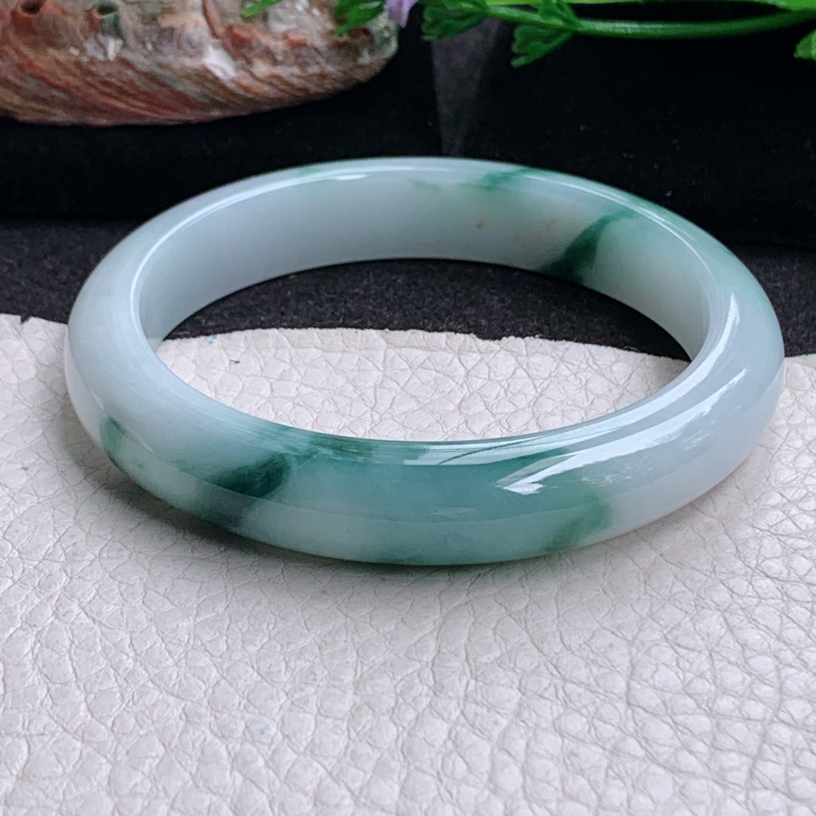 ee实拍56*11.2*7.8平安镯 天然缅甸翡翠a货冰飘花正圈玉镯子