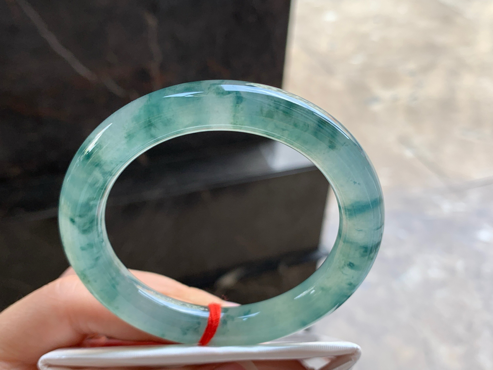 54-10

冰蓝花圆条手镯^_^飘花浓郁